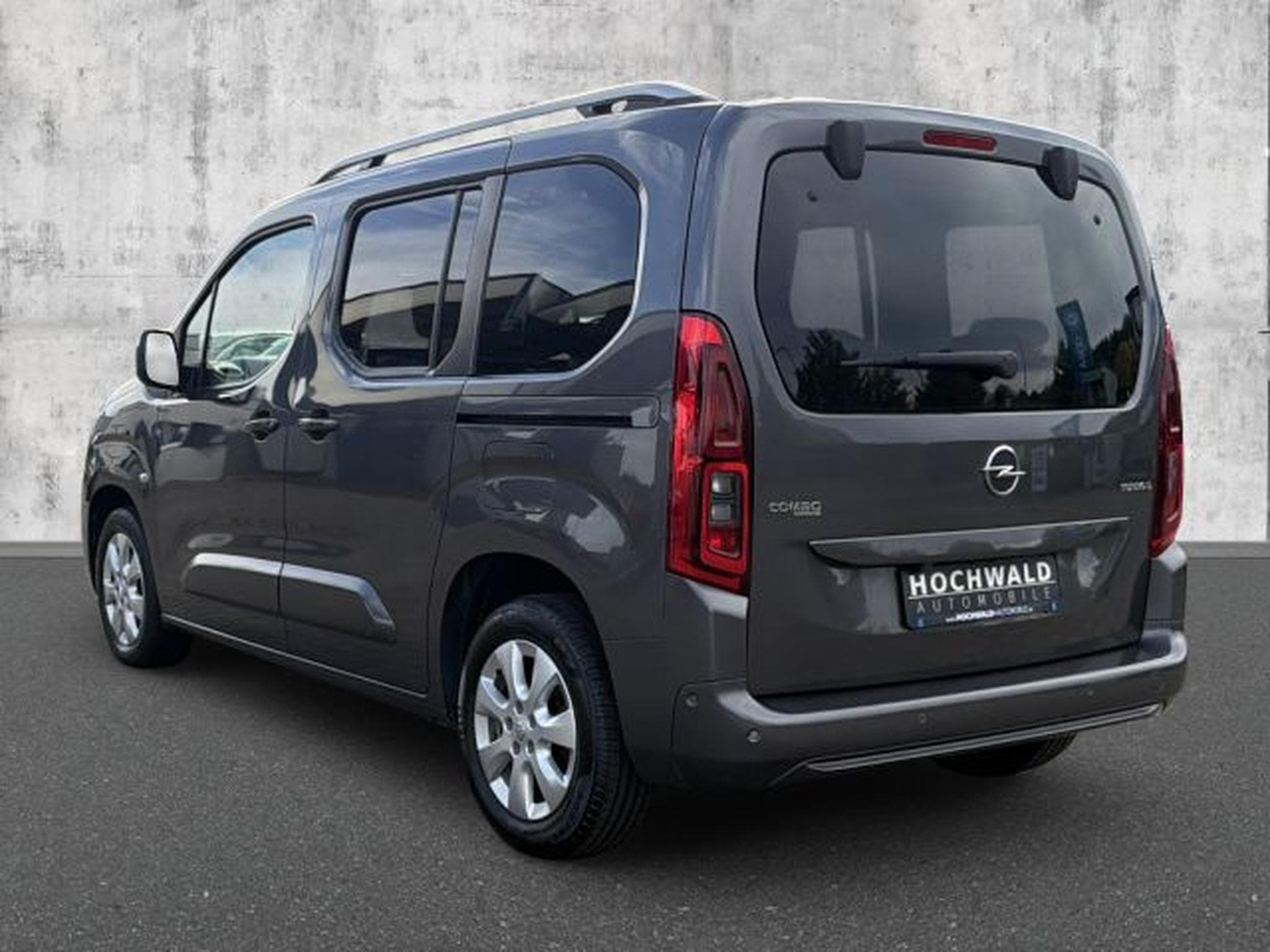 Opel Combo Combo Life 1.5 CDTI Innovation NAVI PANO RFK DAB (2019) - Photo 3