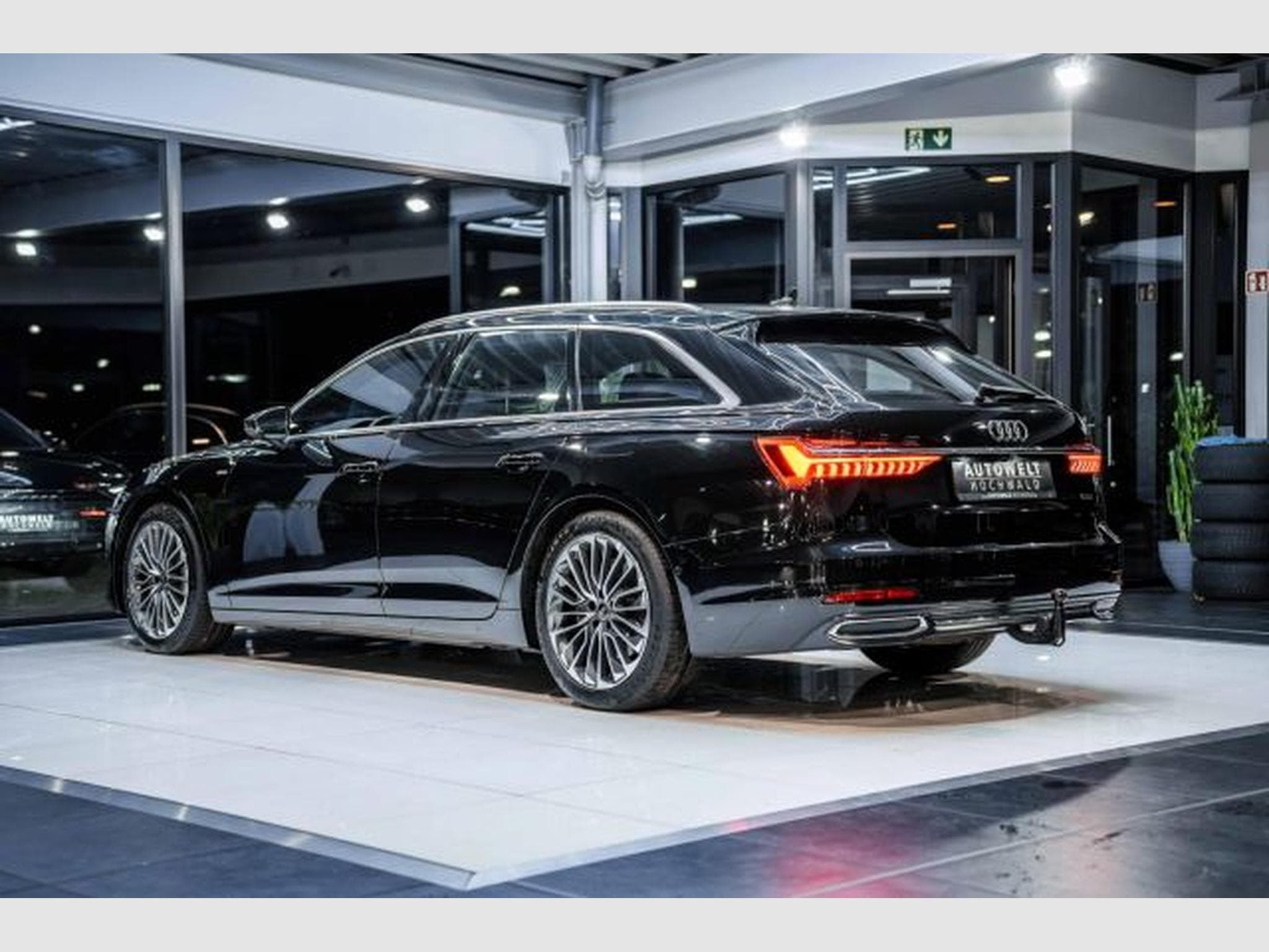 Audi A6 A6 Avant 50 TFSI e quattro S-tron S-Line RFK AHK (2023) - Photo 11