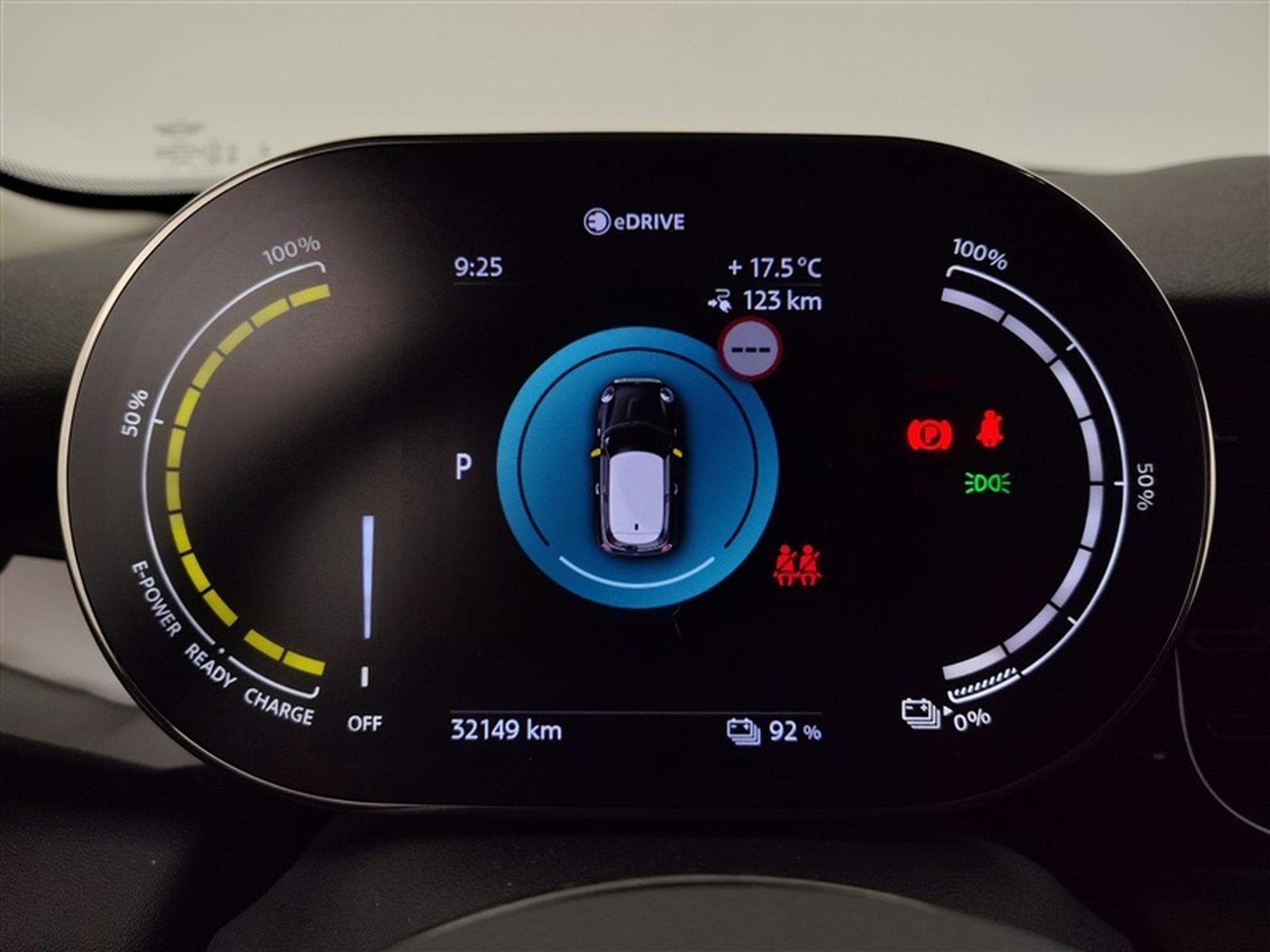 MINI Cooper 28.9 kWh NAVI / CARPLAY / FULL LED (2023) - Photo 10