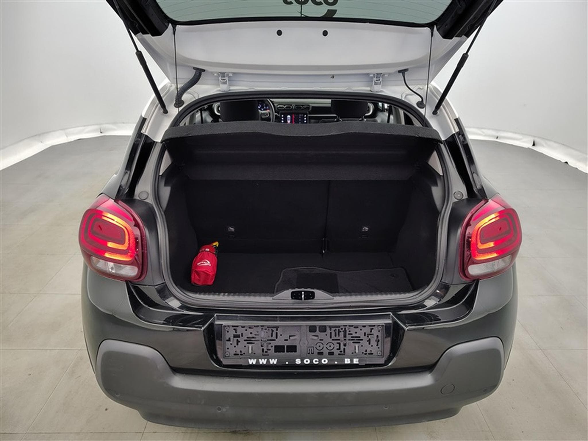 Citroen C3 1.2i PureTech Shine FULL LED / CARPLAY (2023) - Photo 14