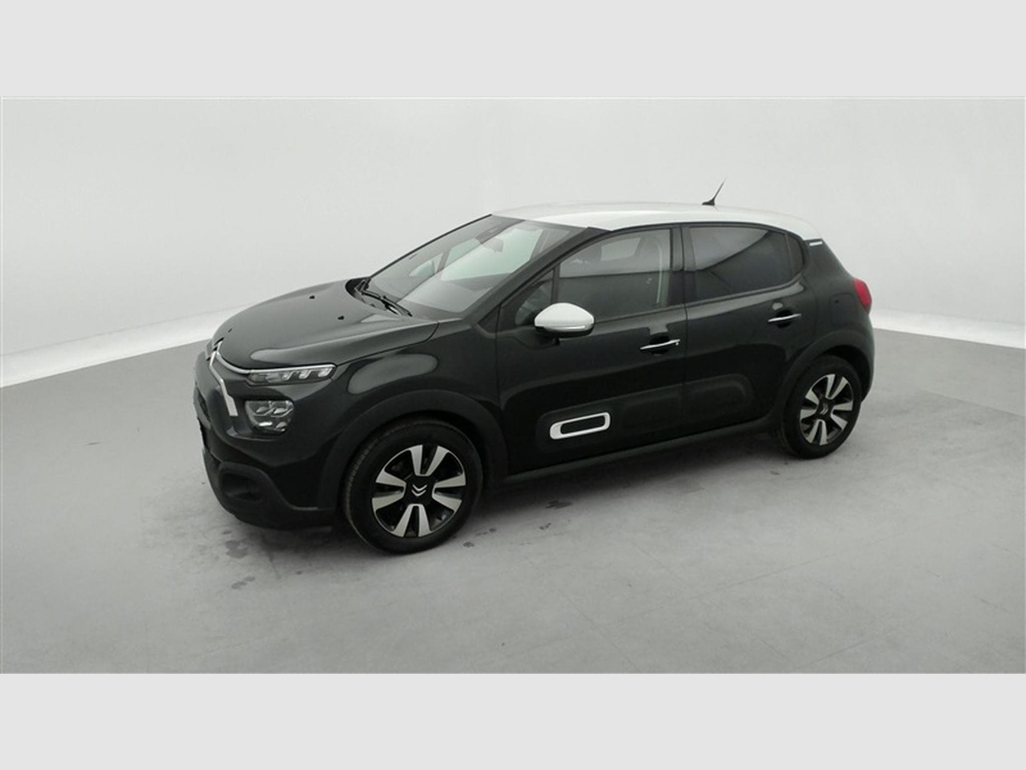 Citroen C3 1.2i PureTech Shine FULL LED / CARPLAY (2023) - Photo 21