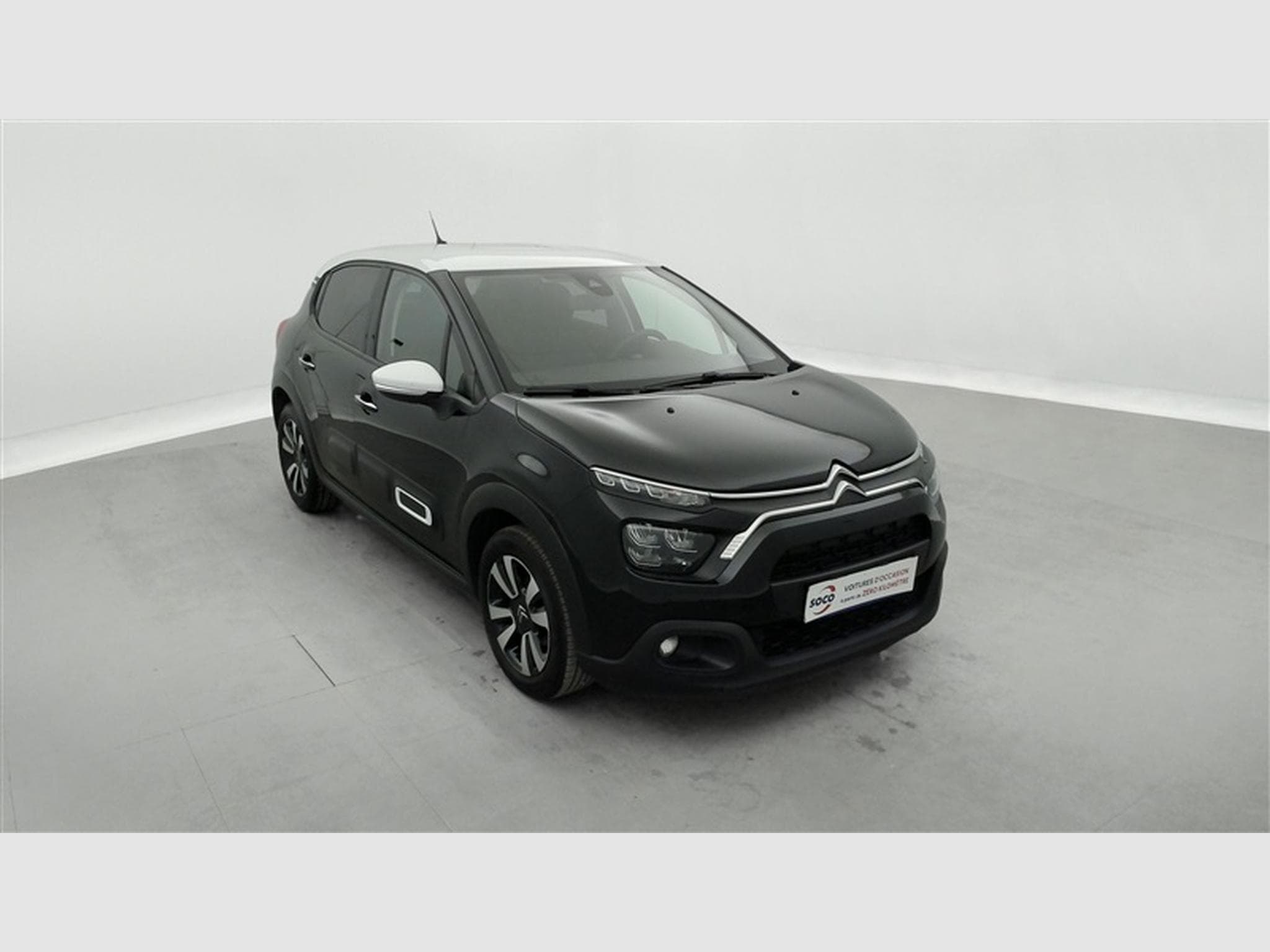 Citroen C3 1.2i PureTech Shine FULL LED / CARPLAY (2023) - Photo 22
