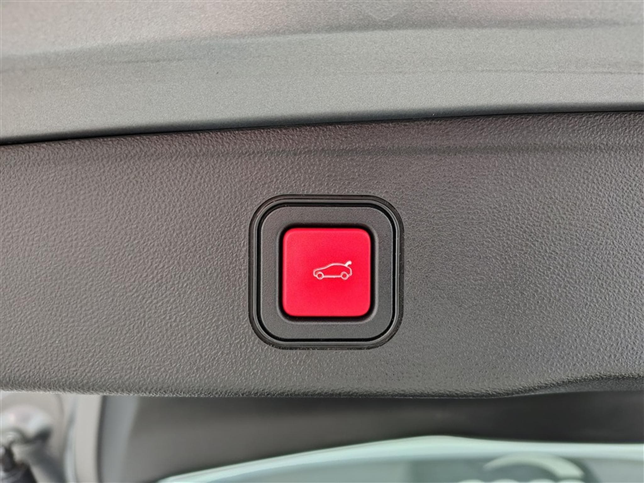 Jeep Avenger 1.2 Turbo Altitude *NAVI/CARPLAY/FULL LED/CAM360/JA18* (2024) - Photo 19