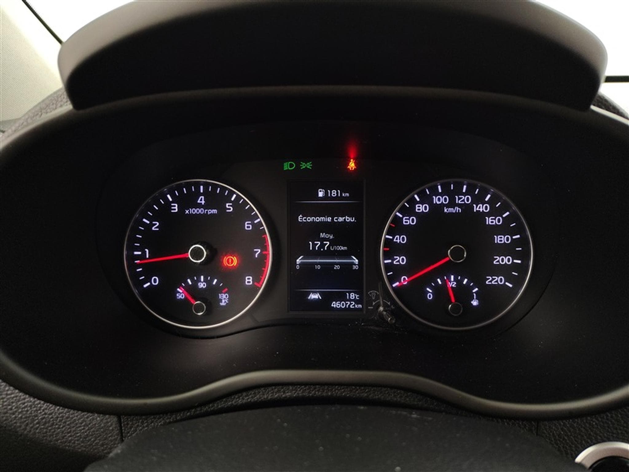 Kia Picanto 1.0i GT Line NAVI 8" /CARPLAY/ CAMERA / JA 16" (2022) - Photo 10