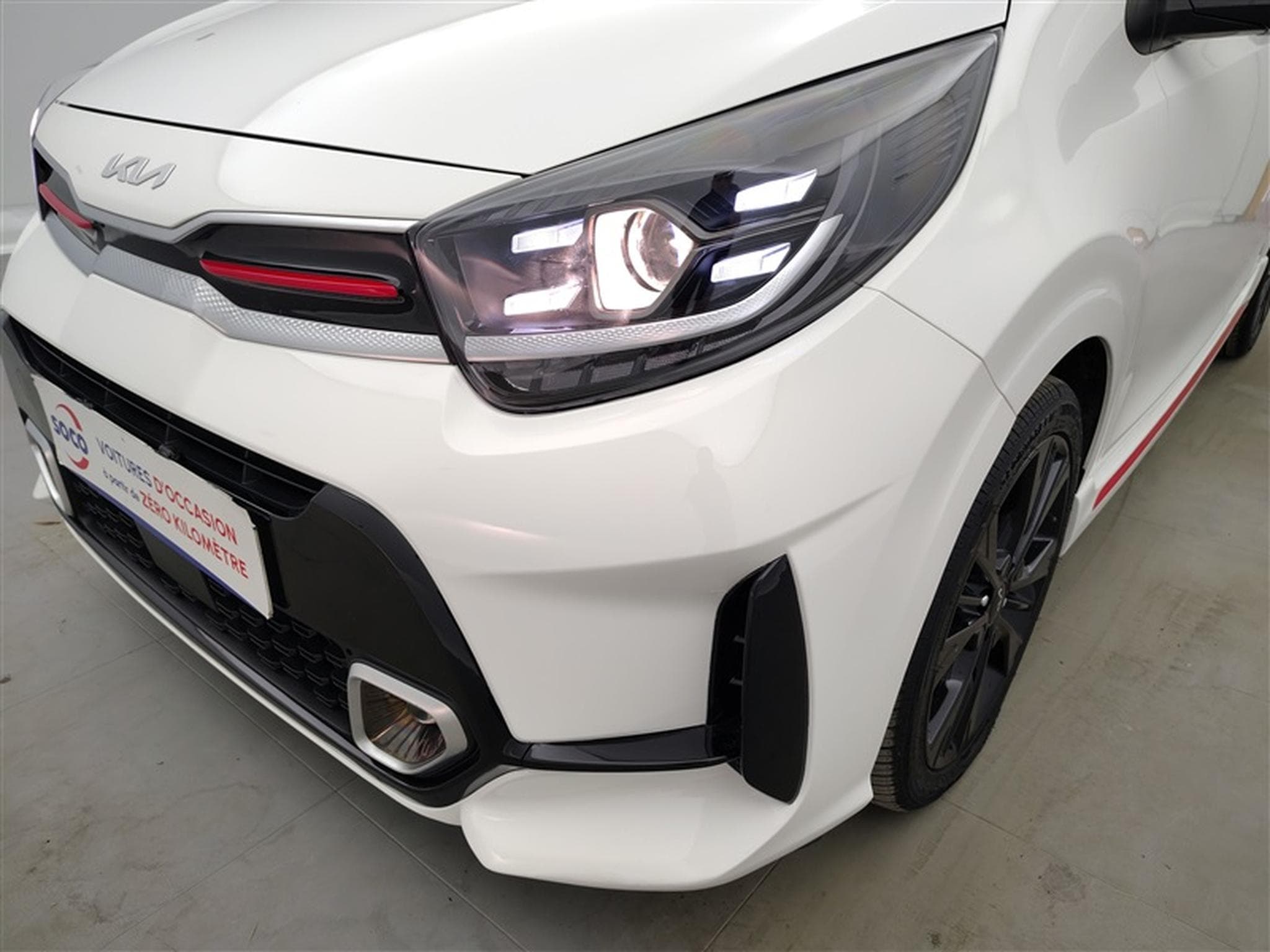 Kia Picanto 1.0i GT Line NAVI 8" /CARPLAY/ CAMERA / JA 16" (2022) - Photo 15