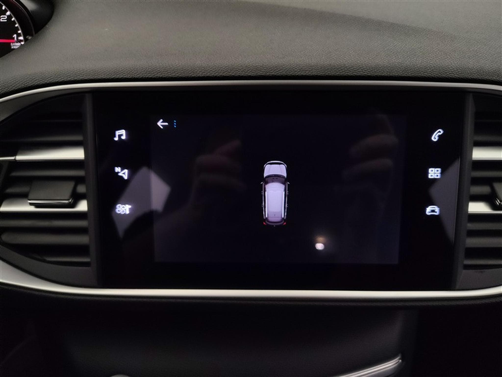 Peugeot 308 1.2 PureTech Active Pack AUTO/NAVI/JA/PDC (2021) - Photo 18