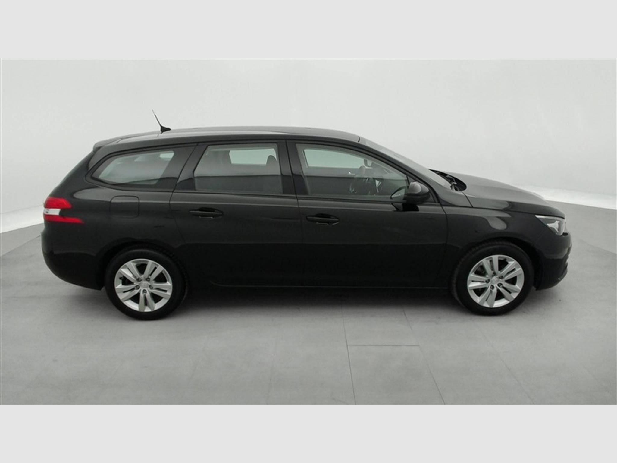 Peugeot 308 1.2 PureTech Active Pack AUTO/NAVI/JA/PDC (2021) - Photo 24