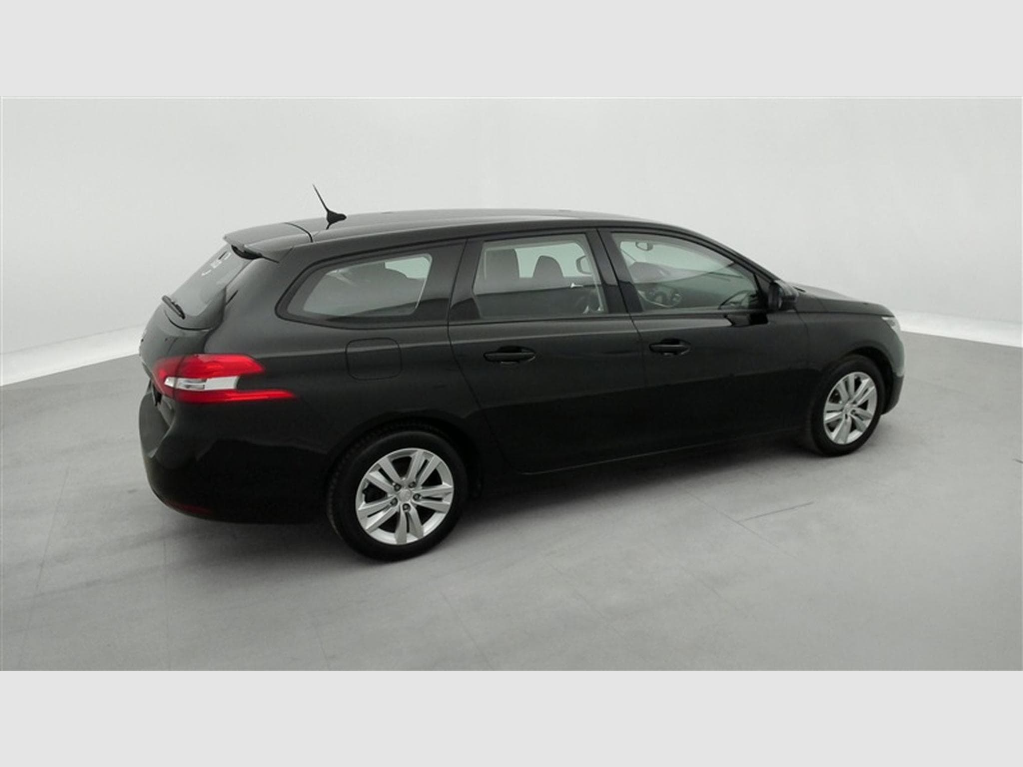 Peugeot 308 1.2 PureTech Active Pack AUTO/NAVI/JA/PDC (2021) - Photo 25