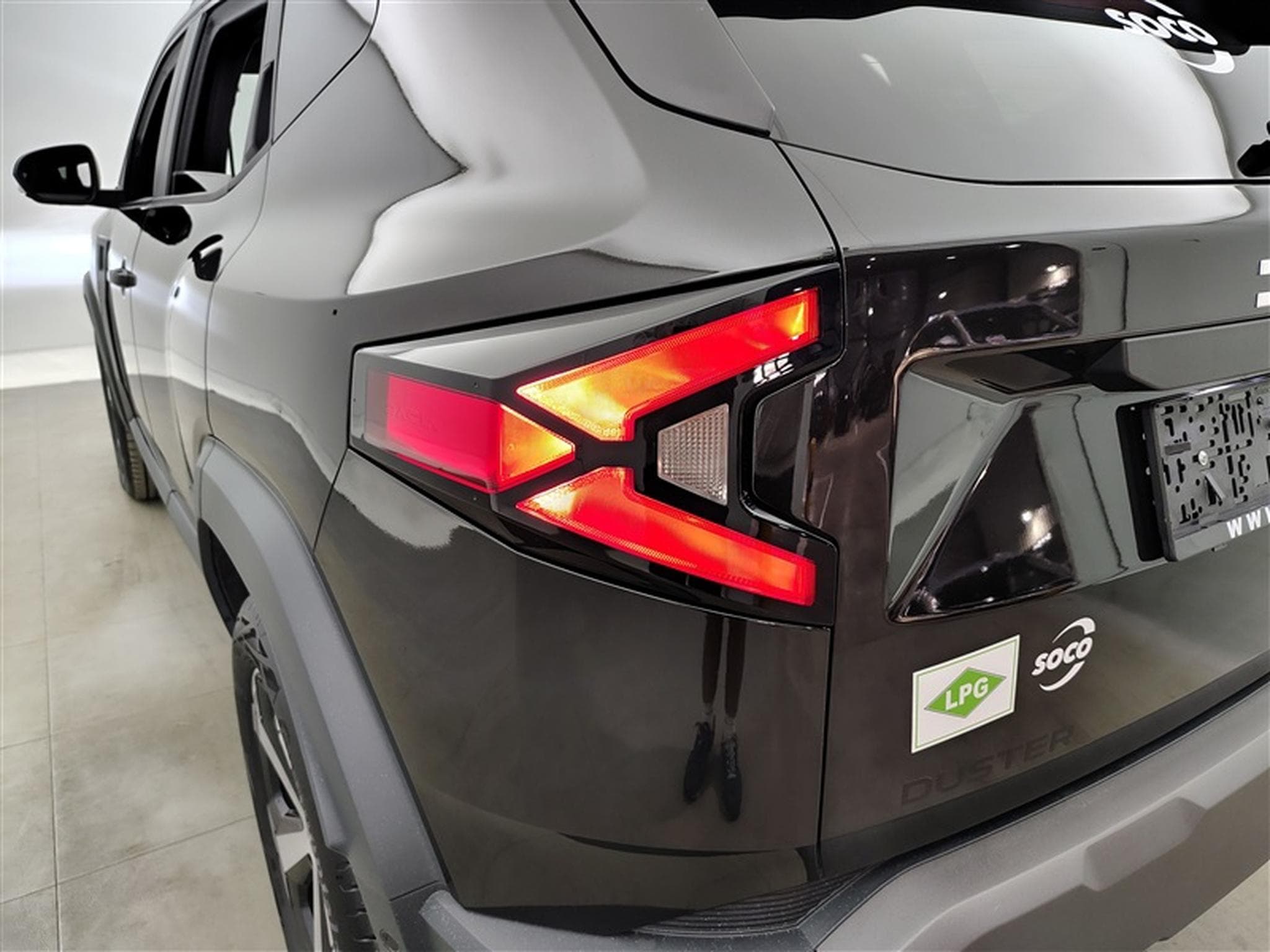 Dacia Duster 1.2 Mild hybrid  ESS+ LPG Journey (2025) - Photo 15
