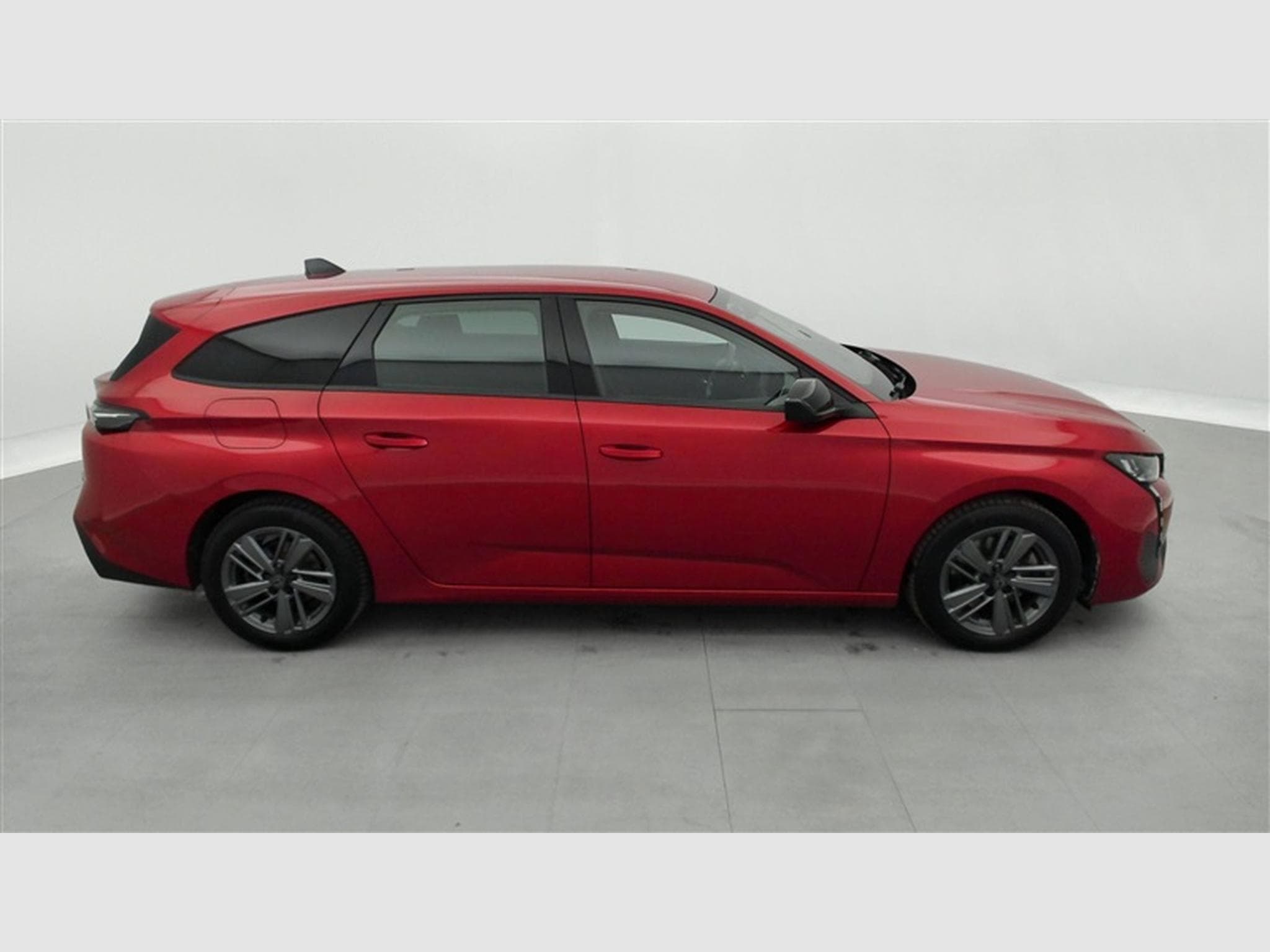 Peugeot 308 SW 1.2 Active Pack Navi Cockpit / Led / PDC (2024) - Photo 25