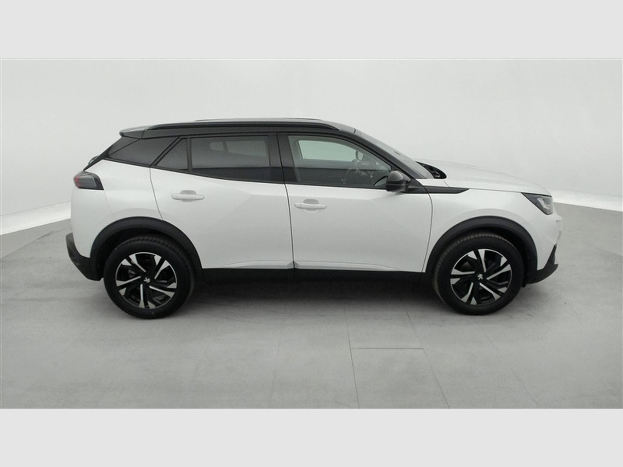 Peugeot 2008 1.2 PureTech Allure Pack S-CUIR/CARPLAY/LED/JA17/PDC/CAMERA (2022) - Photo 24