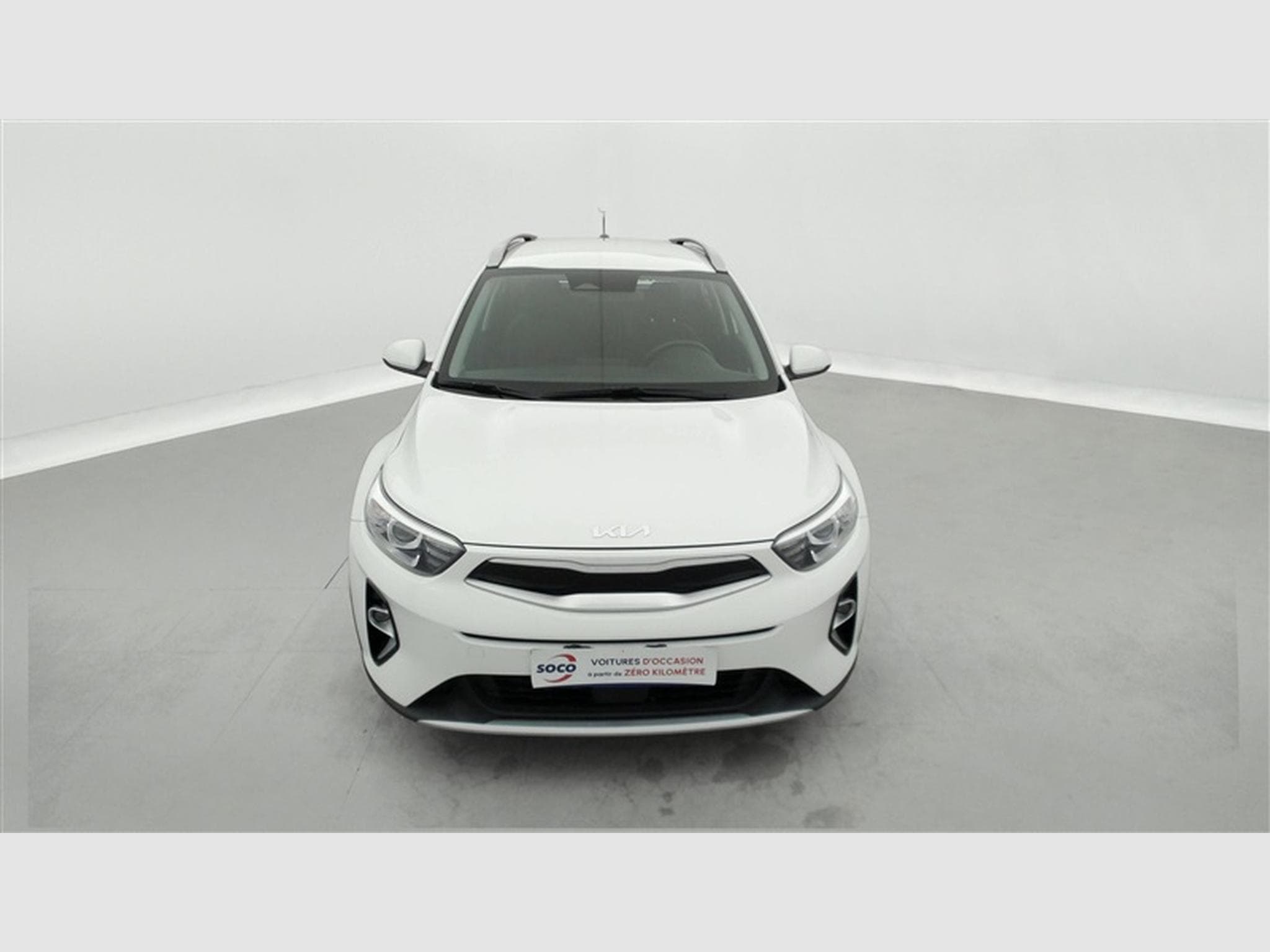 Kia Stonic 1.0 T-GDi 120cv DCT Pulse CARPLAY / CAMERA / JA 16" (2023) - Photo 4