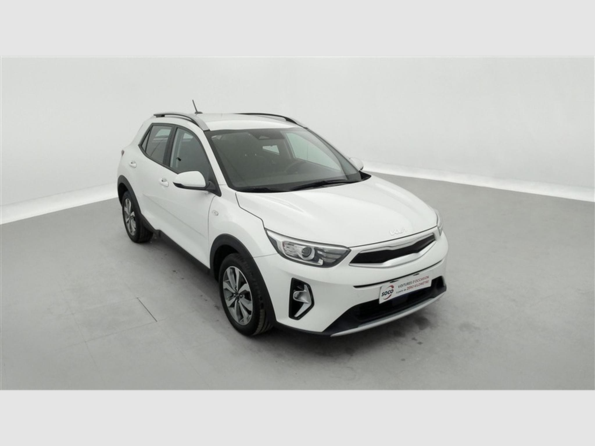 Kia Stonic 1.0 T-GDi 120cv DCT Pulse CARPLAY / CAMERA / JA 16" (2023) - Photo 22