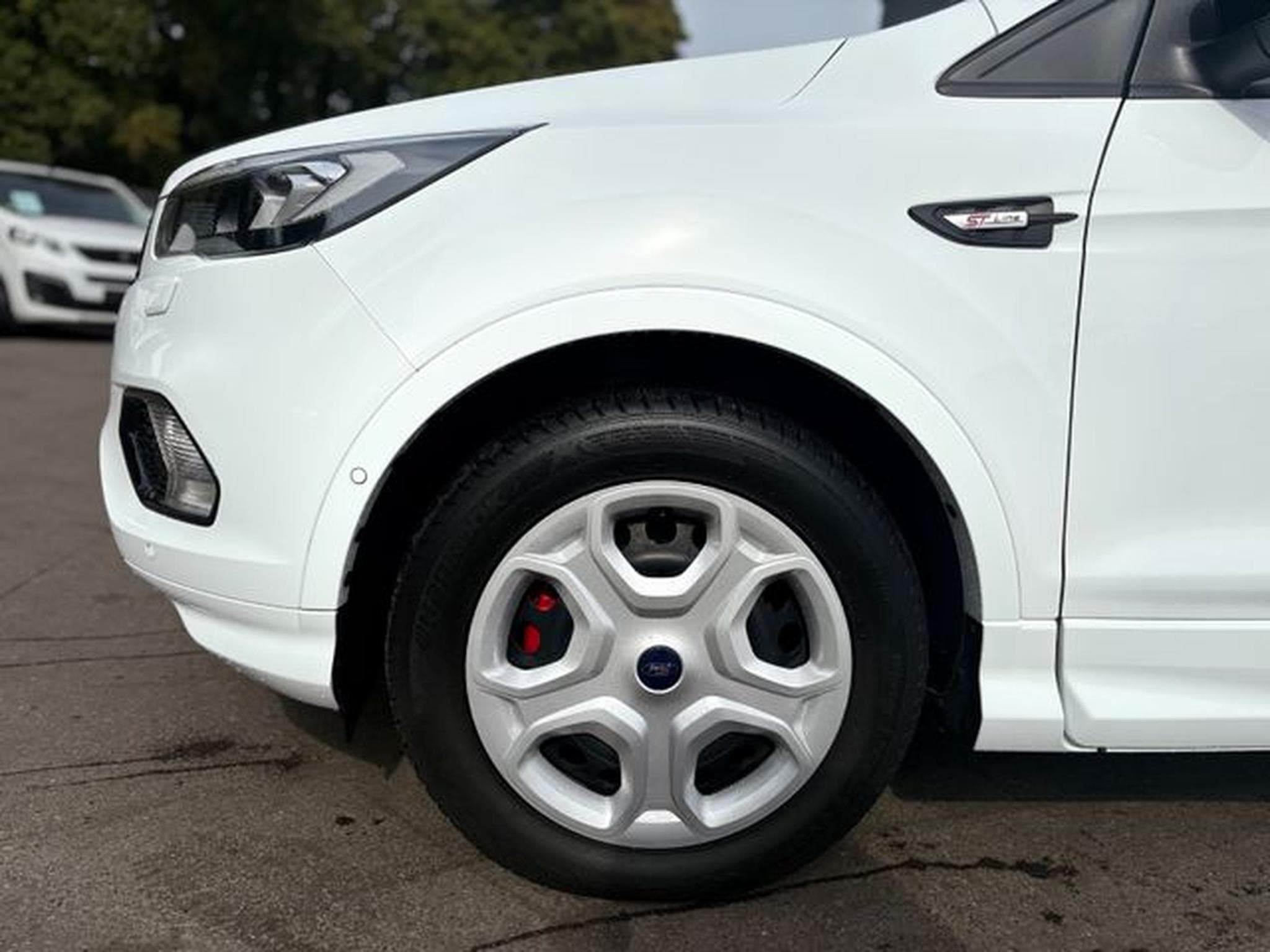 Ford Kuga KUGA *ST-LINE*NAVI*PDC*SITZHEIZUNG*AUTOMATIK* (2019) - Photo 13
