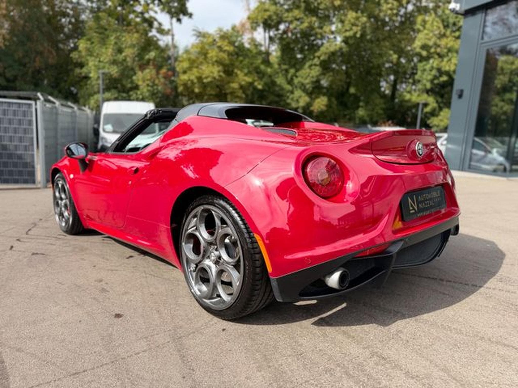 Alfa-Romeo 4C 4C SPIDER 1750 TBi*2.HD*CARBON*ROSSO ALFA*U-FREI (2016) - Photo 8