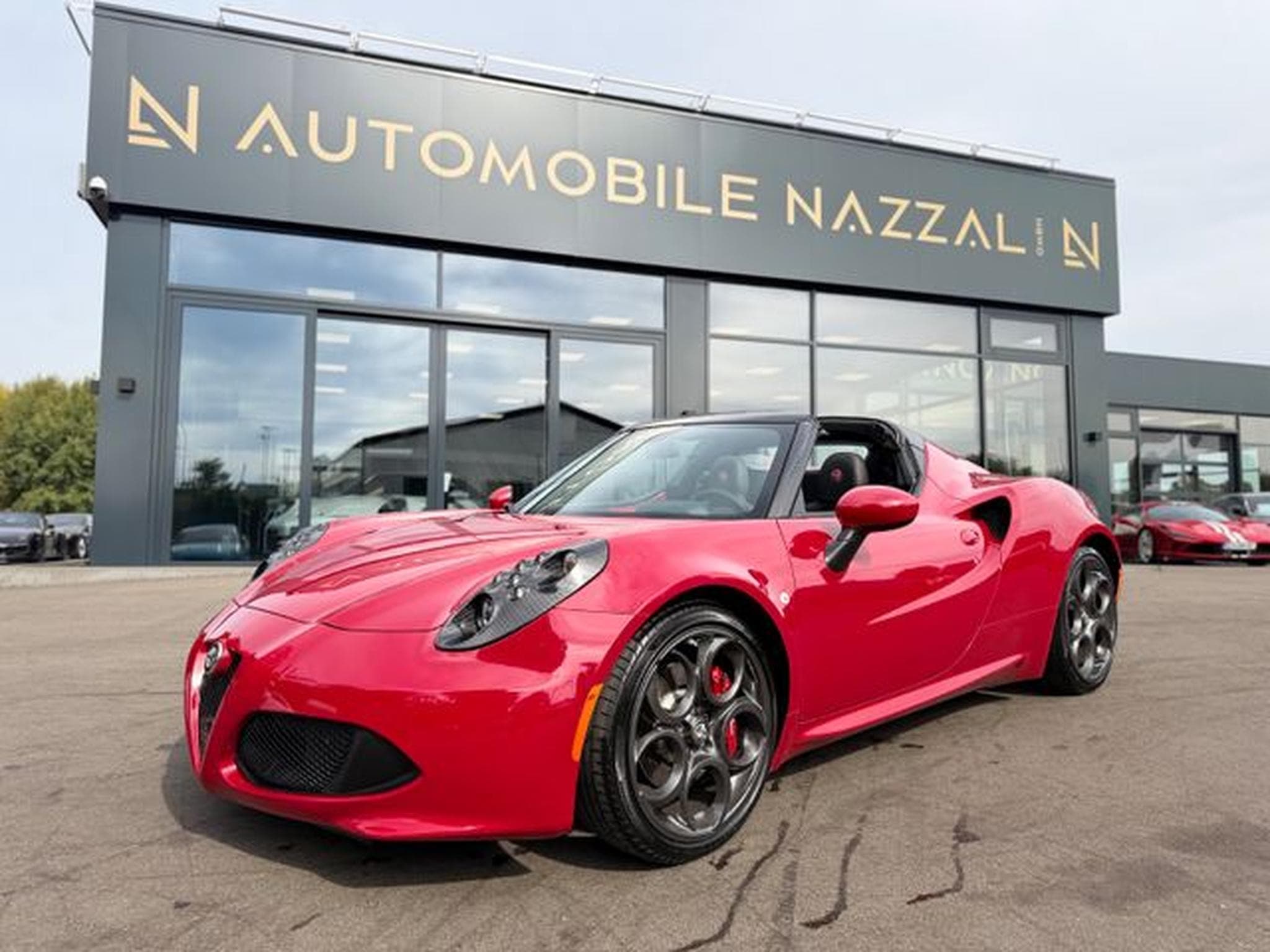 Alfa-Romeo 4C 4C SPIDER 1750 TBi*2.HD*CARBON*ROSSO ALFA*U-FREI (2016) - Photo 1