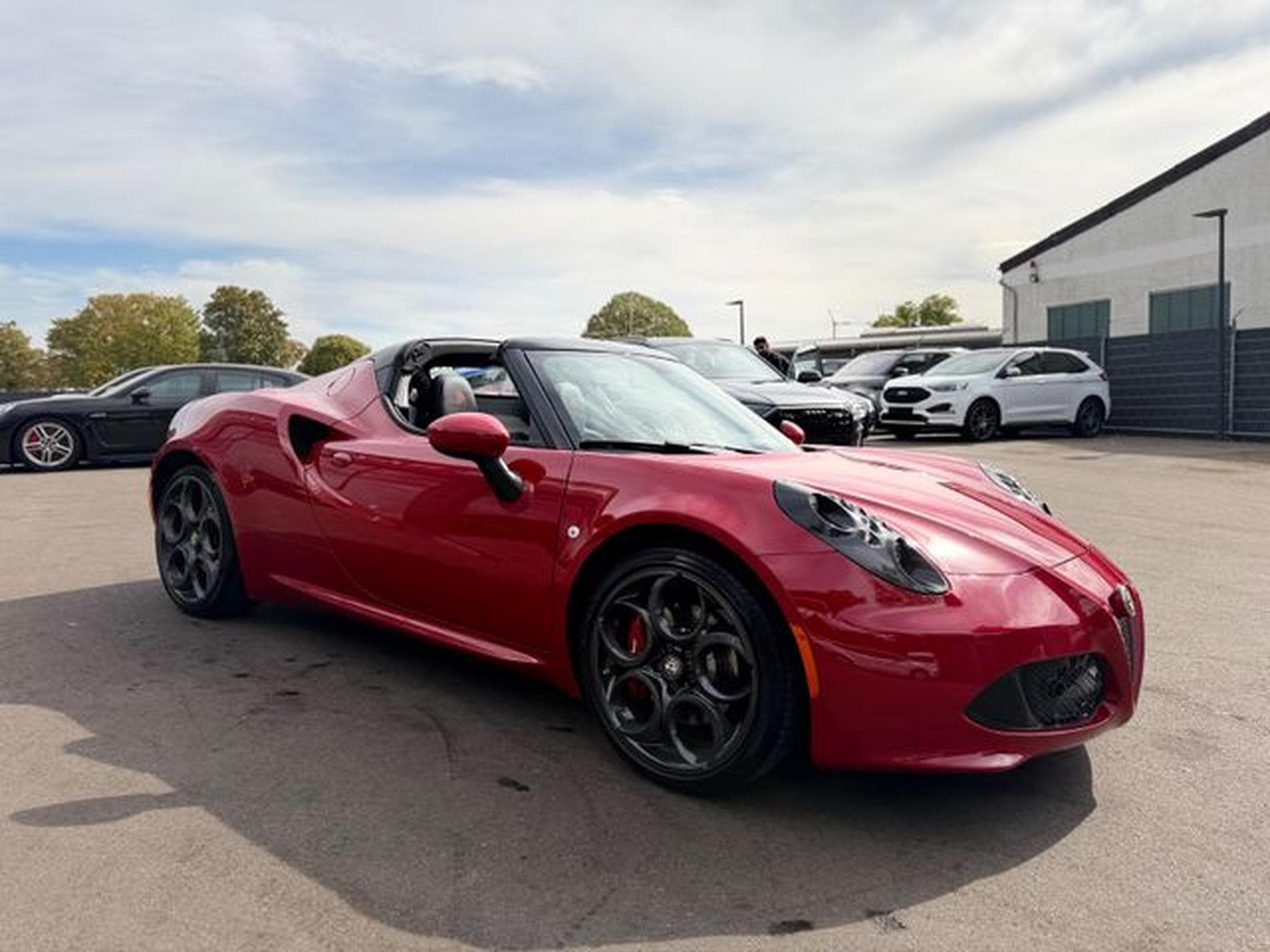 Alfa-Romeo 4C 4C SPIDER 1750 TBi*2.HD*CARBON*ROSSO ALFA*U-FREI (2016) - Photo 7