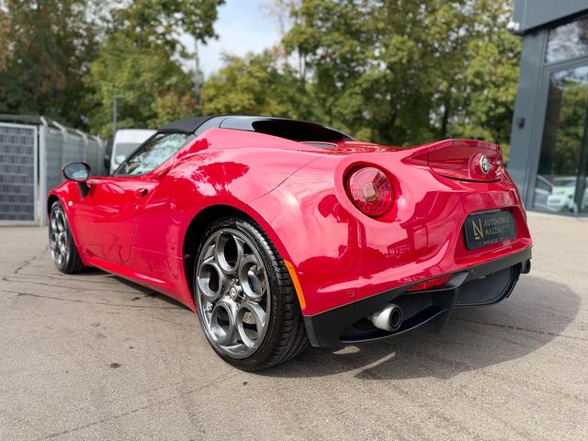 Alfa-Romeo 4C 4C SPIDER 1750 TBi*2.HD*CARBON*ROSSO ALFA*U-FREI (2016) - Photo 9