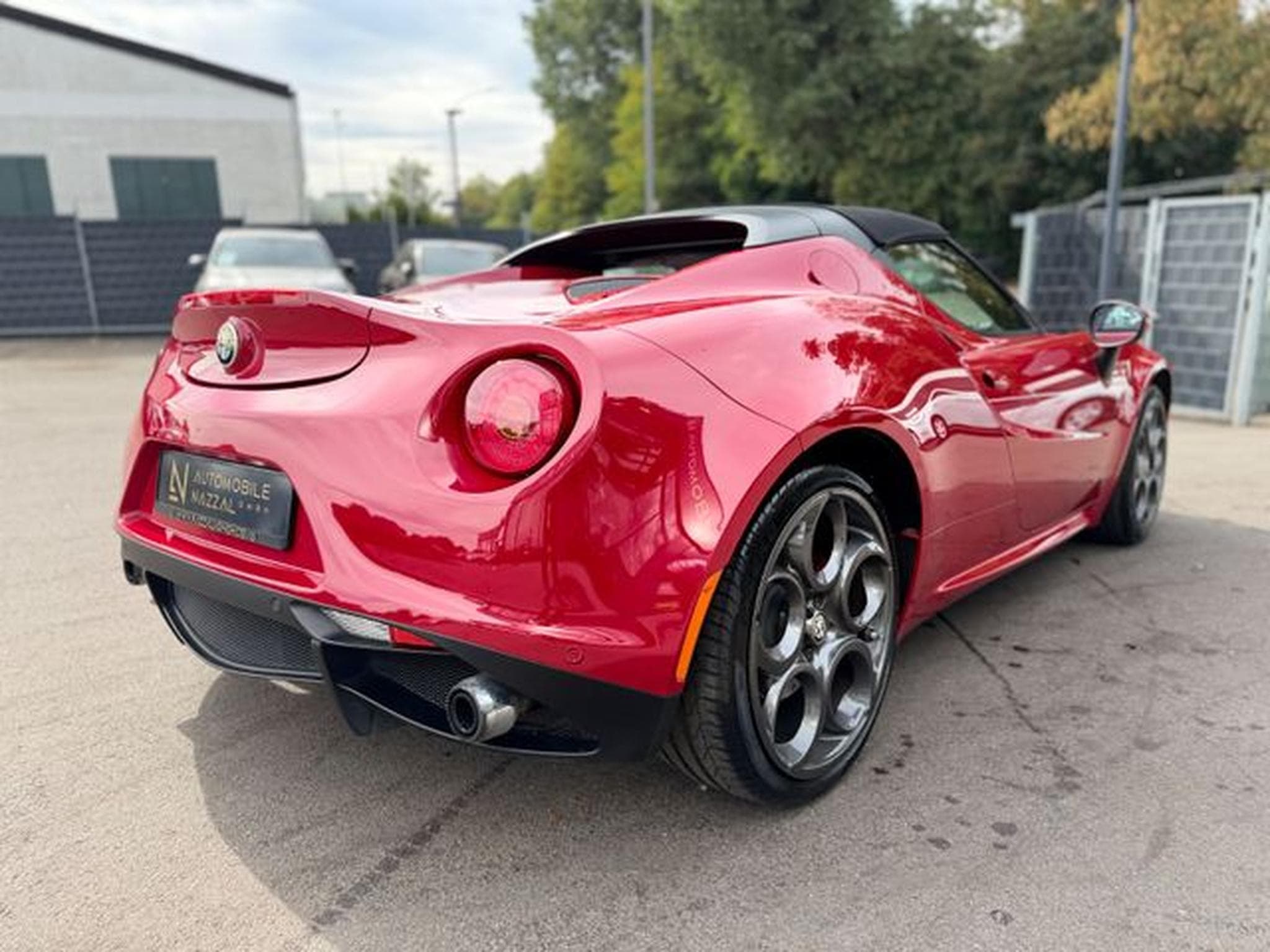 Alfa-Romeo 4C 4C SPIDER 1750 TBi*2.HD*CARBON*ROSSO ALFA*U-FREI (2016) - Photo 12