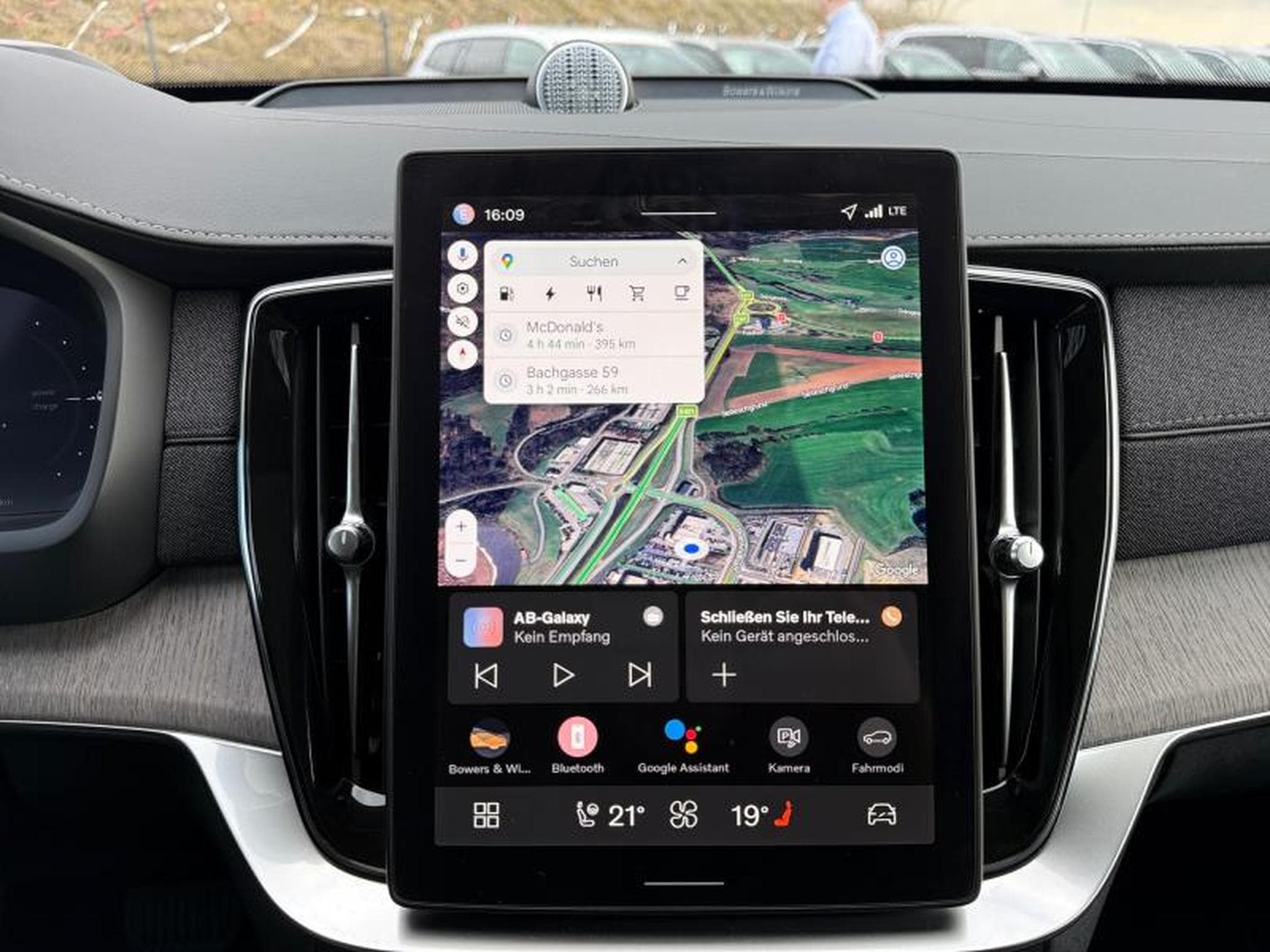 Volvo XC90 T8 Plus Dark / Full Option / Hybride (2026) - Photo 16