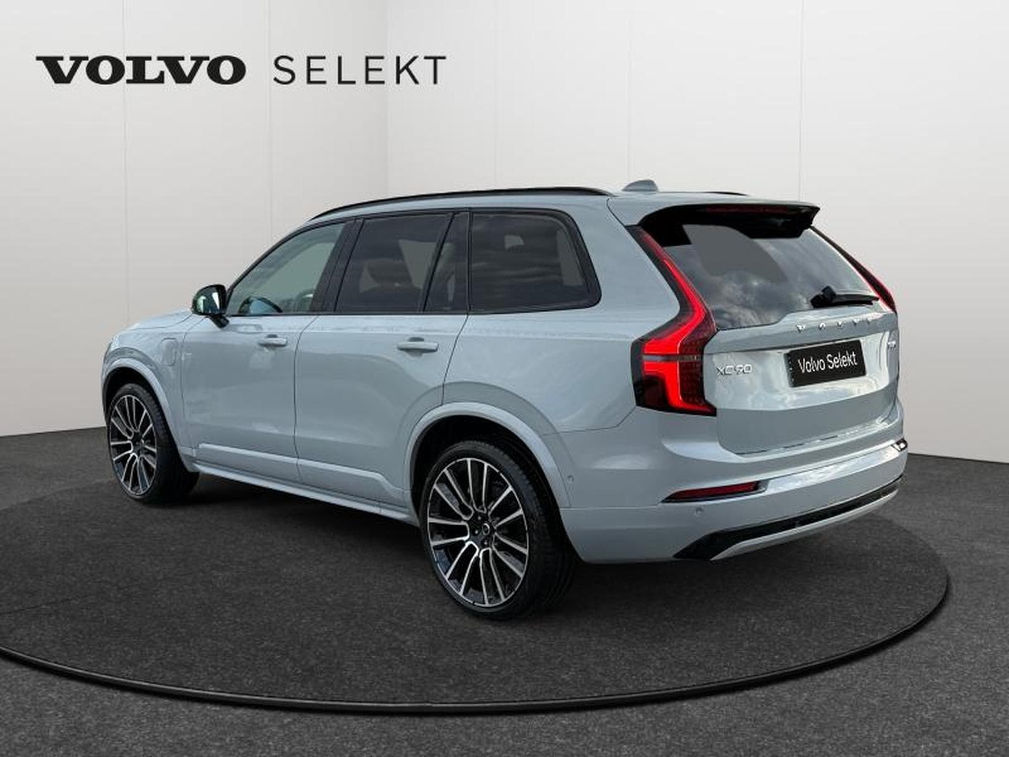 Volvo XC90 T8 Plus Dark / Full Option / Hybride (2026) - Photo 5