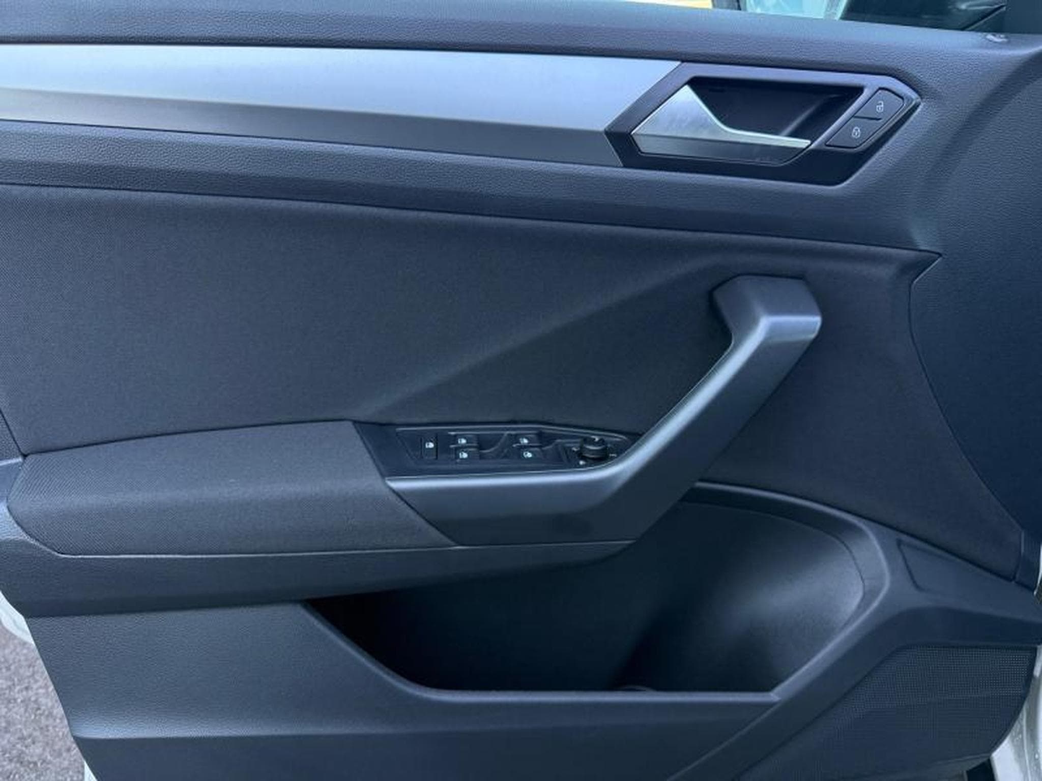 VW T-Roc NEW Life 30 Years Edition DSG / Essence (2026) - Foto 19