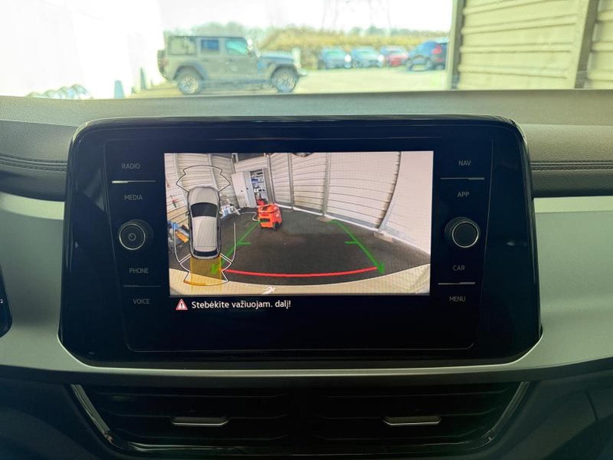 VW T-Roc New Life 30 Years Edition DSG / Essence (2026) - Foto 16