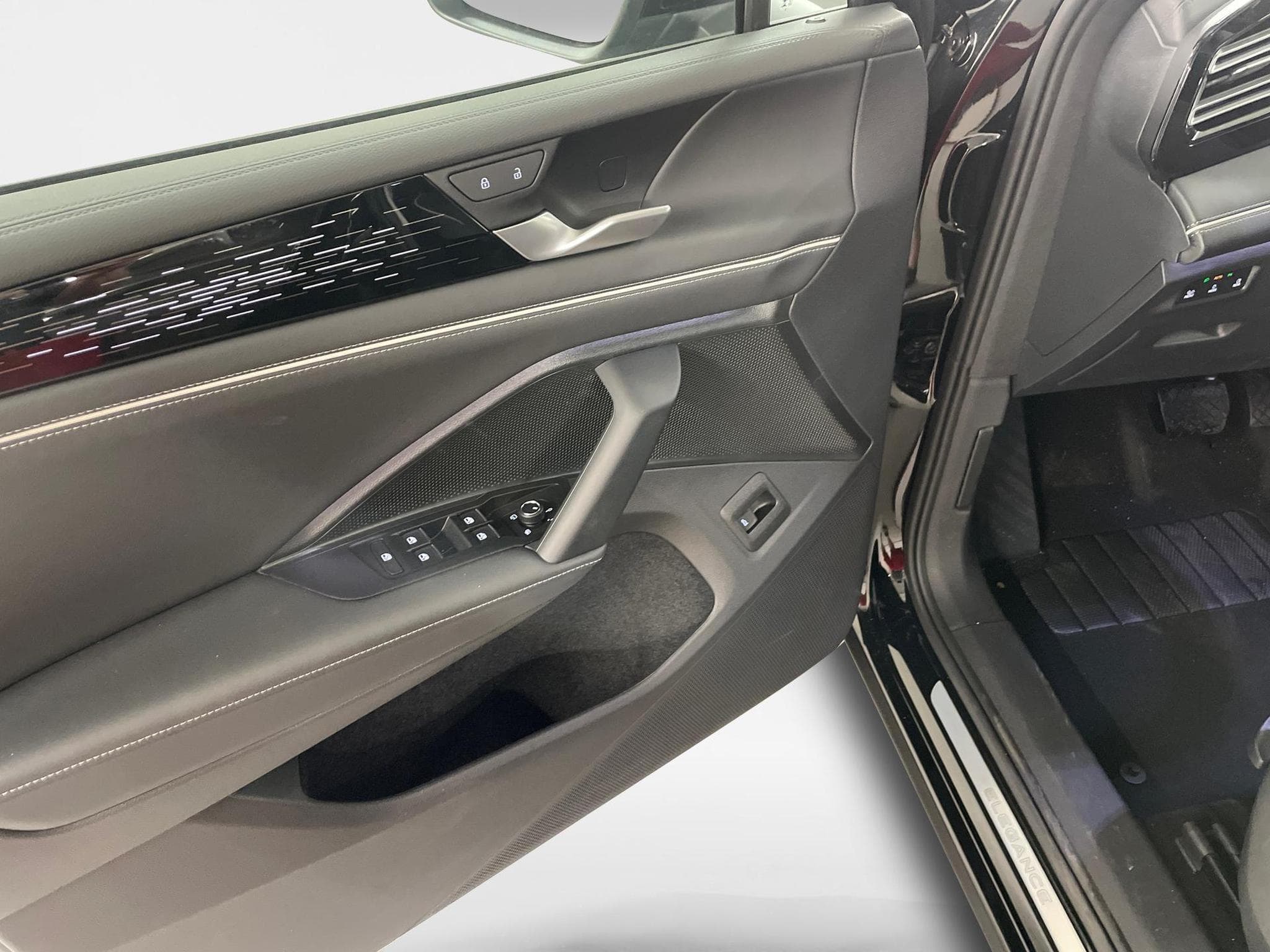 VW Tiguan Style (2026) - Foto 17