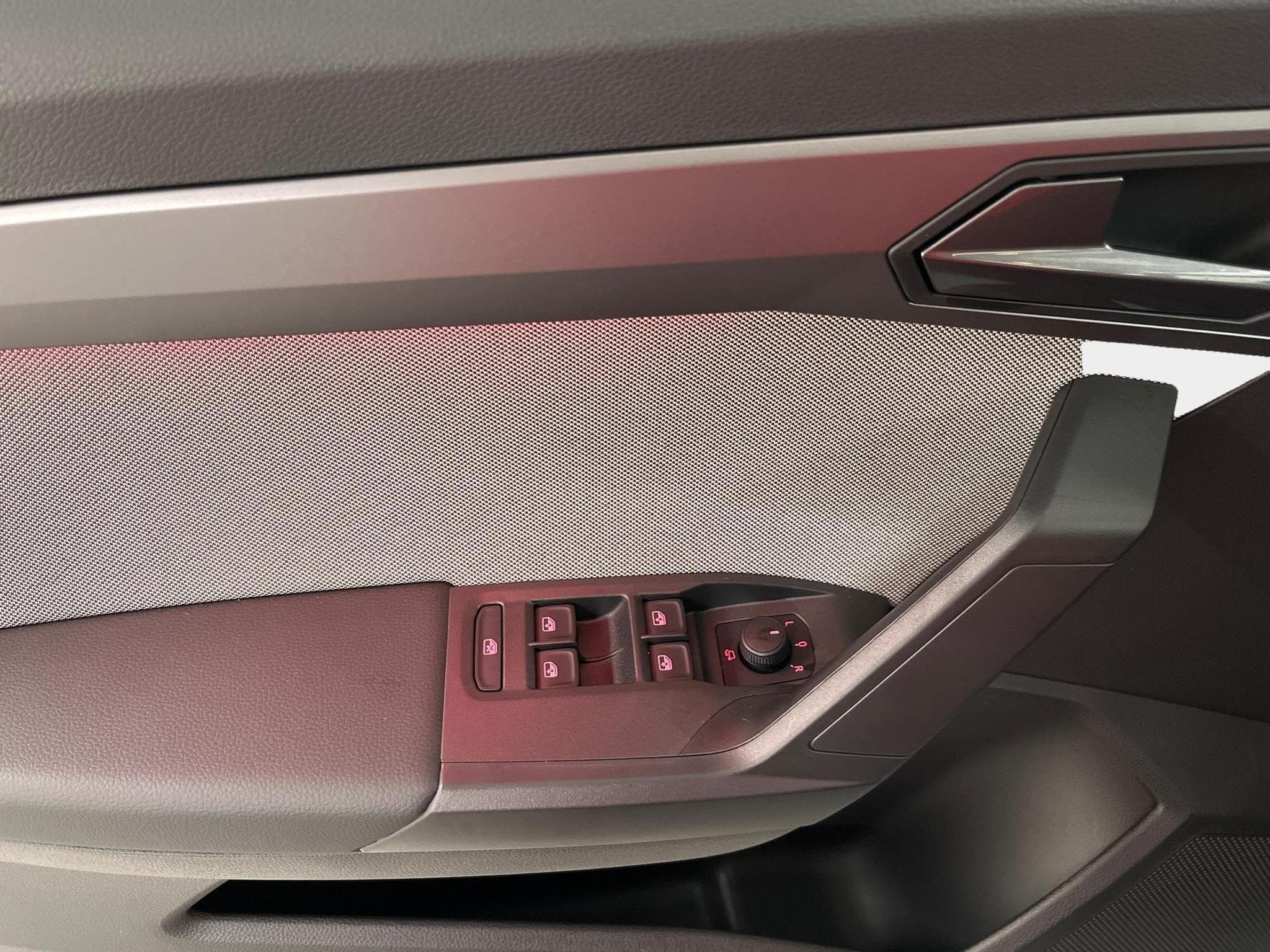 Seat Arona FR (2026) - Foto 17