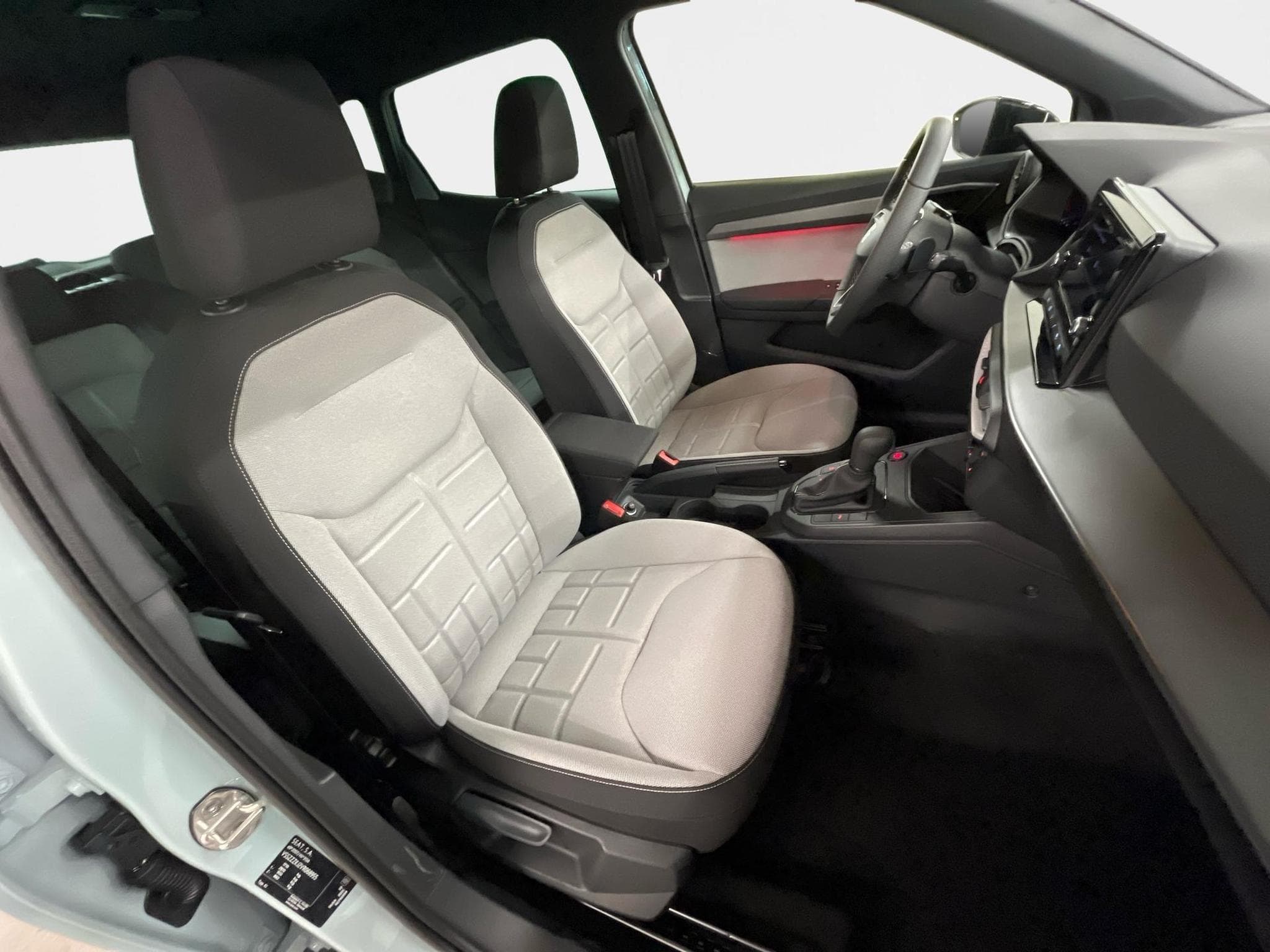 Seat Arona FR (2026) - Foto 19