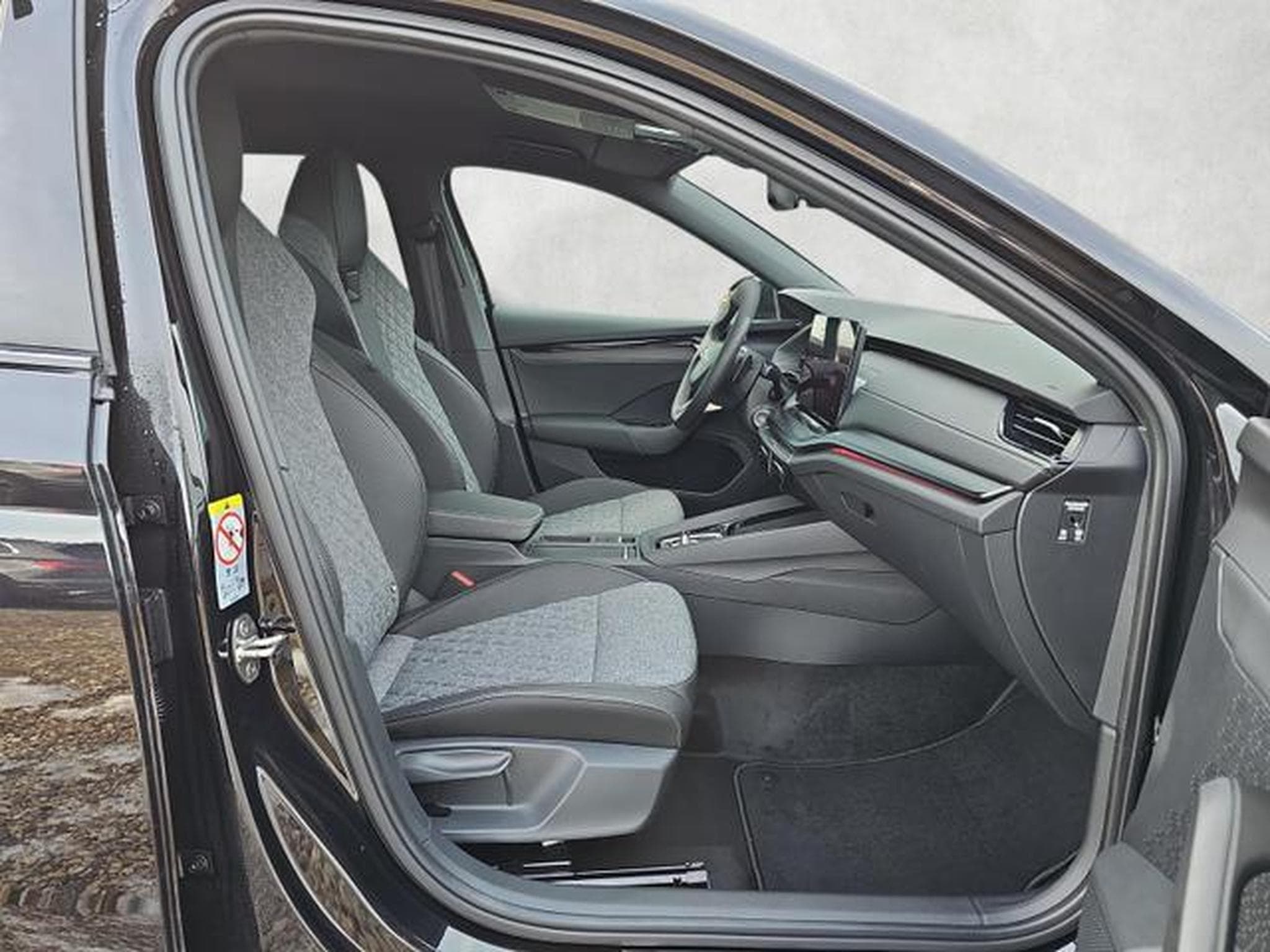 Skoda Octavia 2.0 TSI 150 kW 4x4 Sportline (2026) - Foto 10