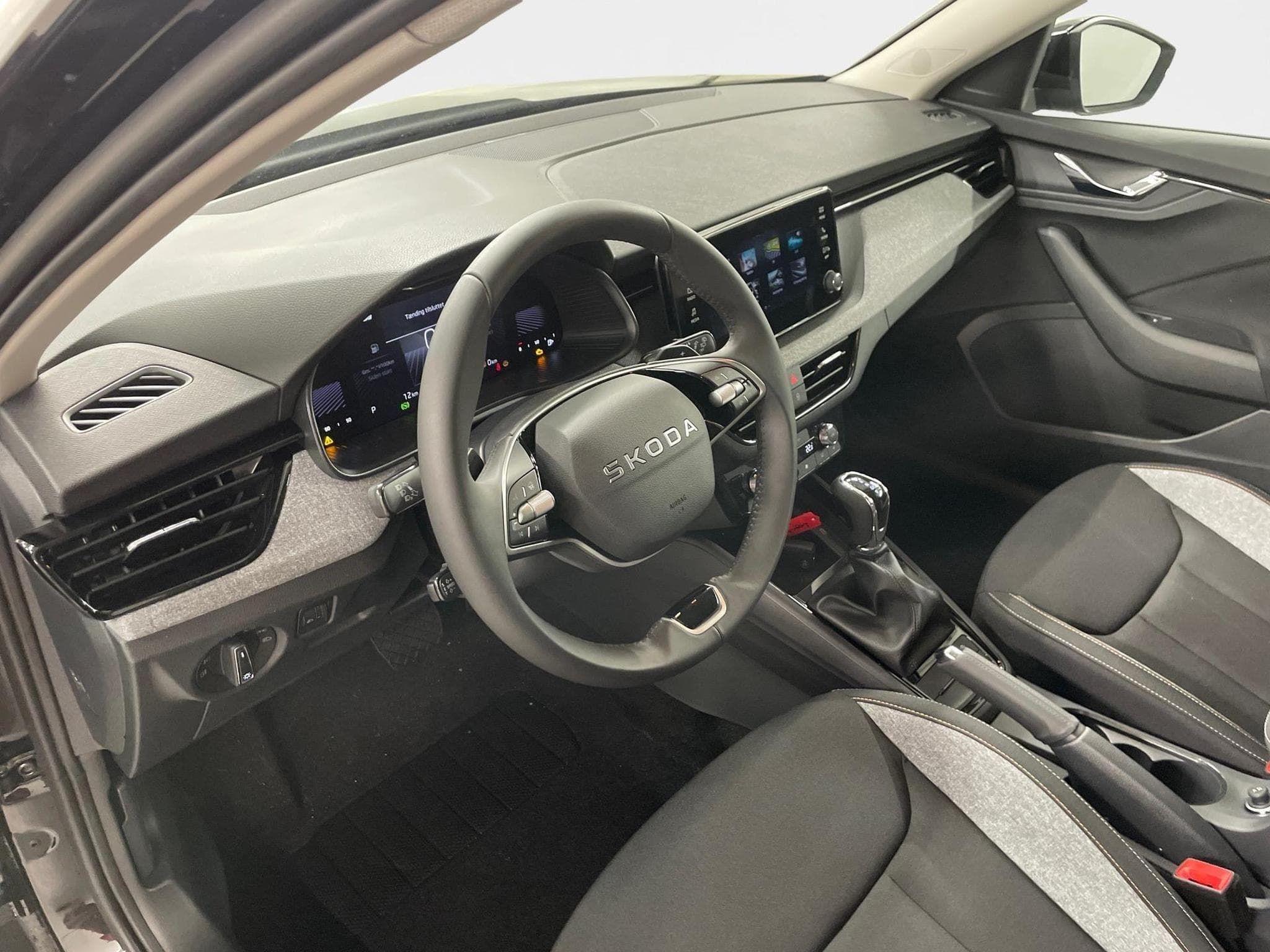 Skoda Kamiq Selection (2026) - Foto 11