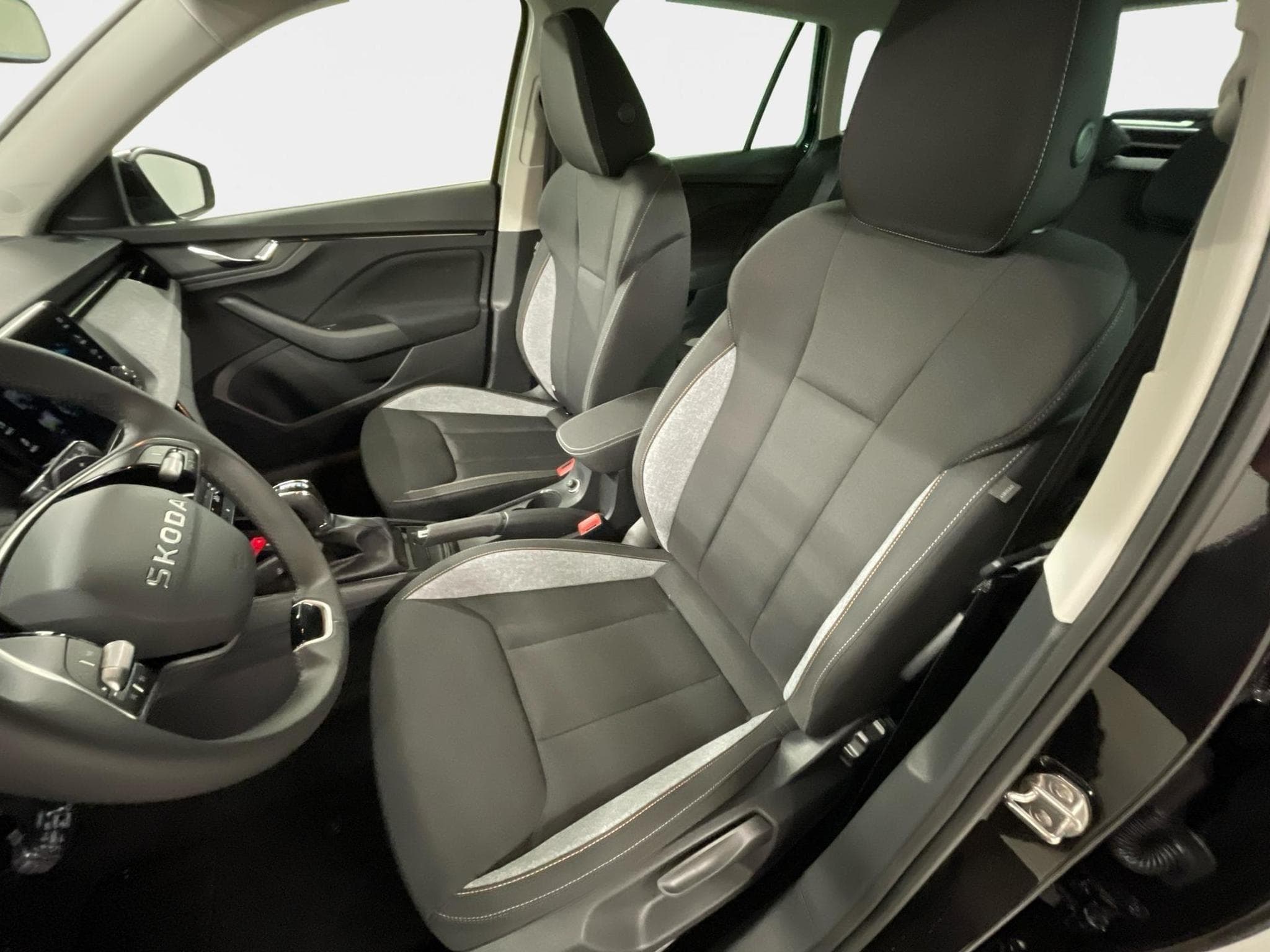 Skoda Kamiq Selection (2026) - Foto 17