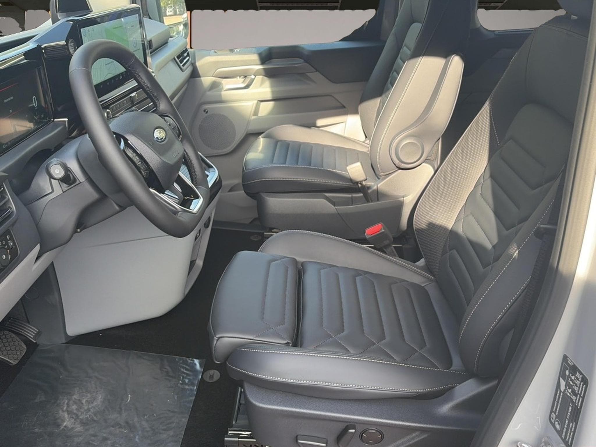 Ford Tourneo (2026) - Foto 3