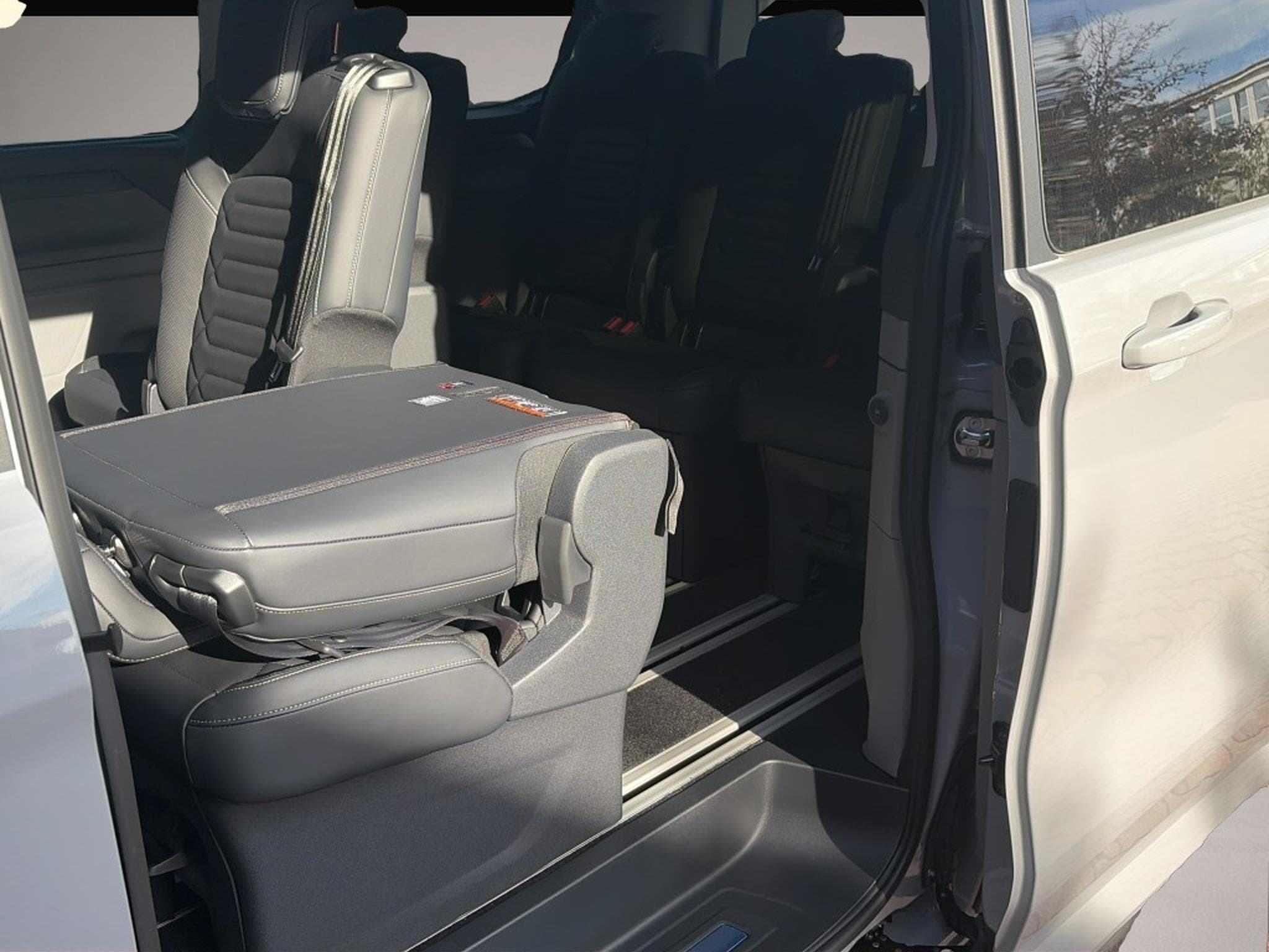 Ford Tourneo (2026) - Foto 7