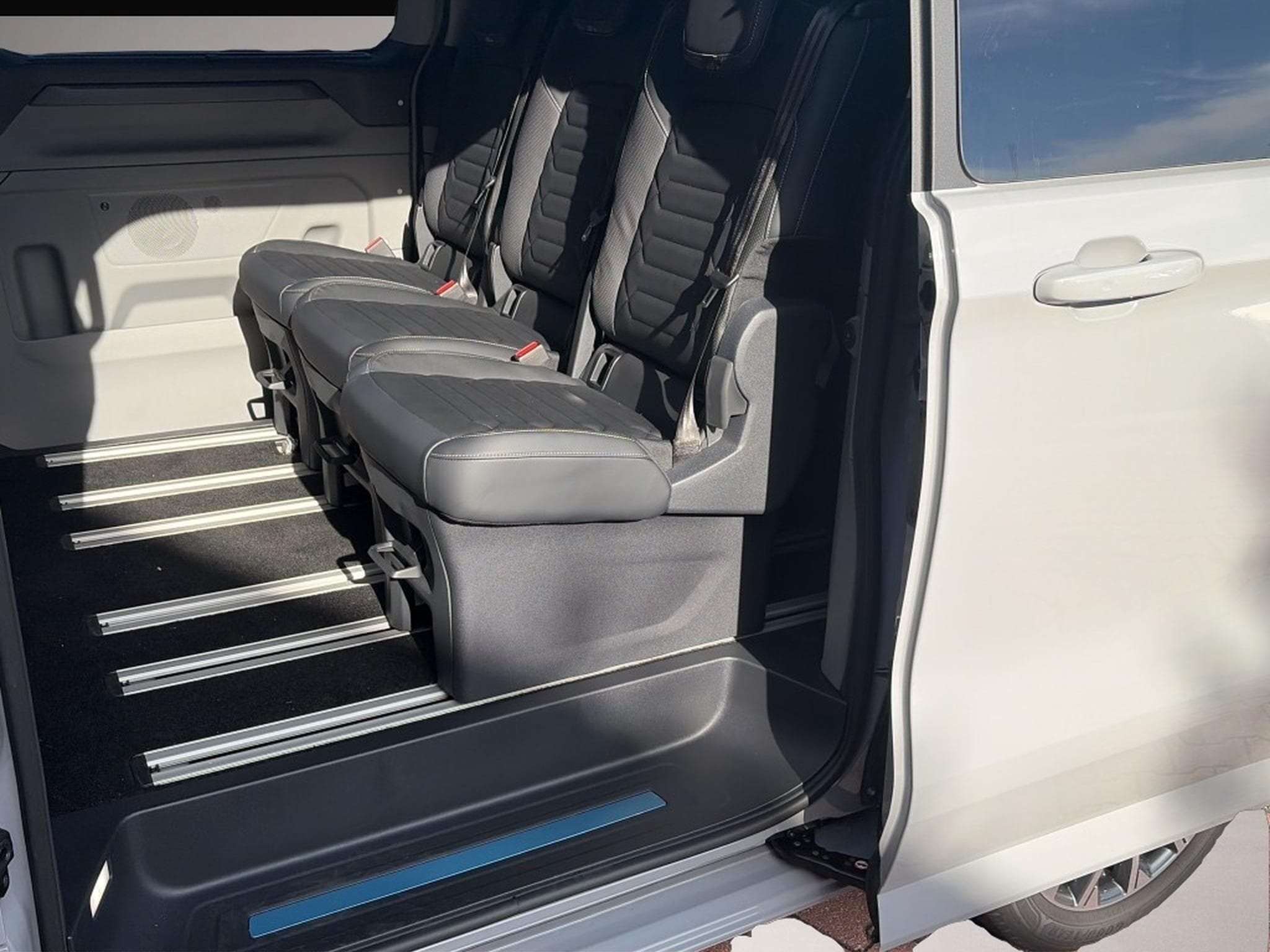 Ford Tourneo (2026) - Foto 6