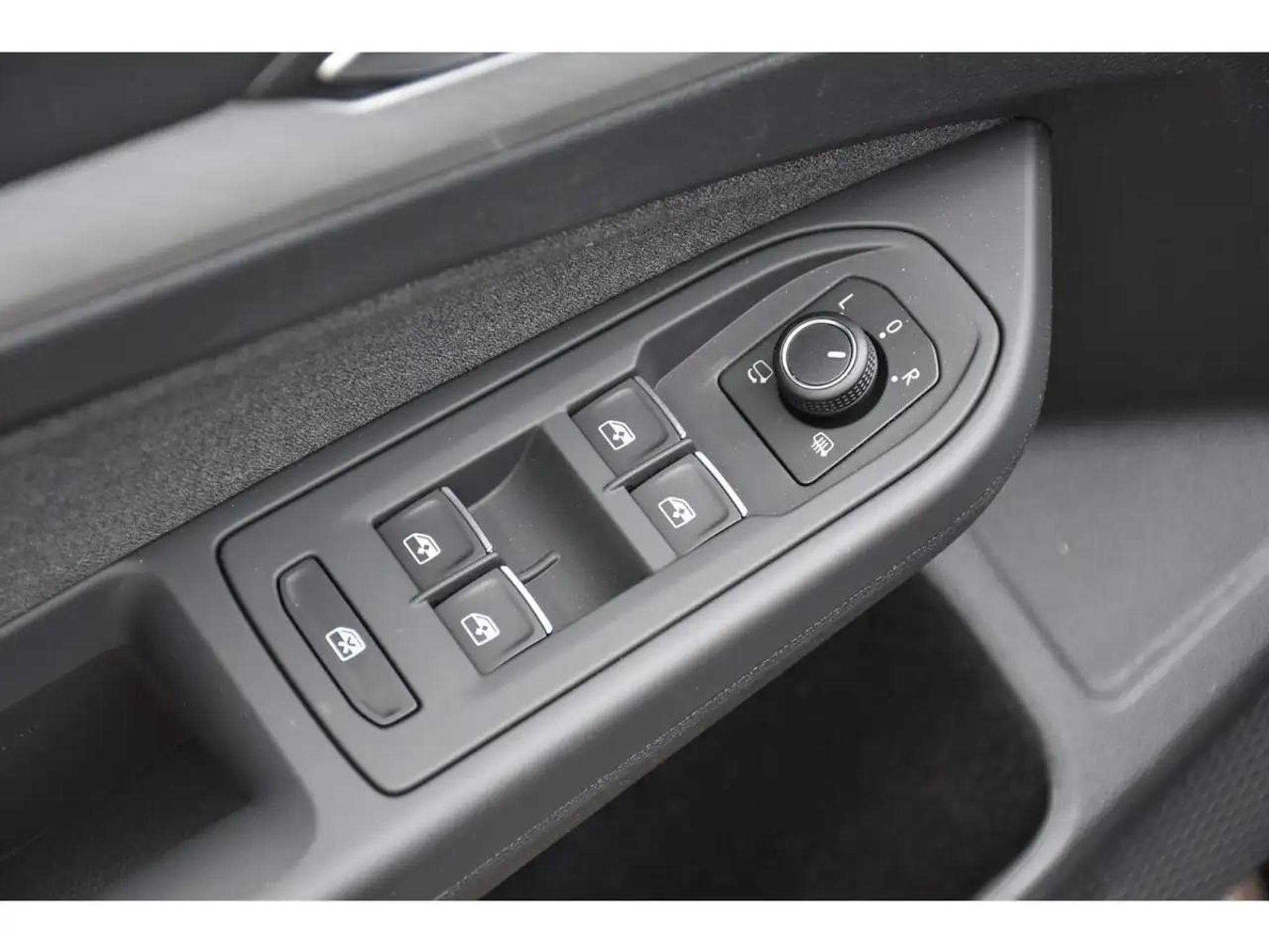 VW Golf (2026) - Foto 20
