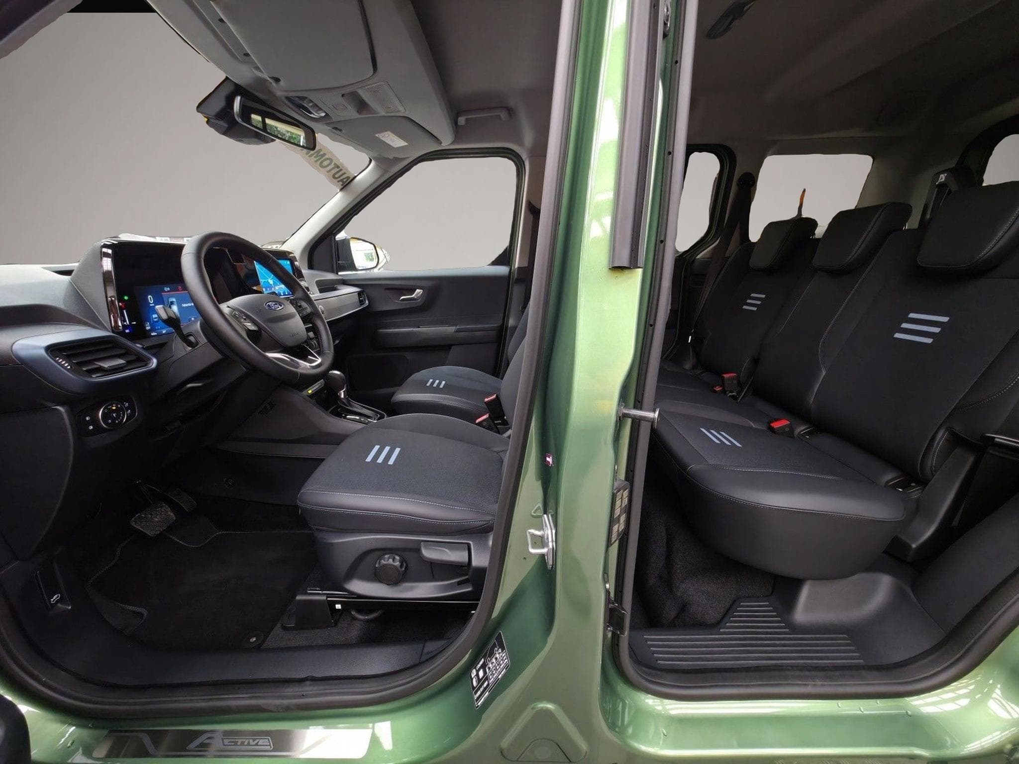 Ford Tourneo (2026) - Photo 3