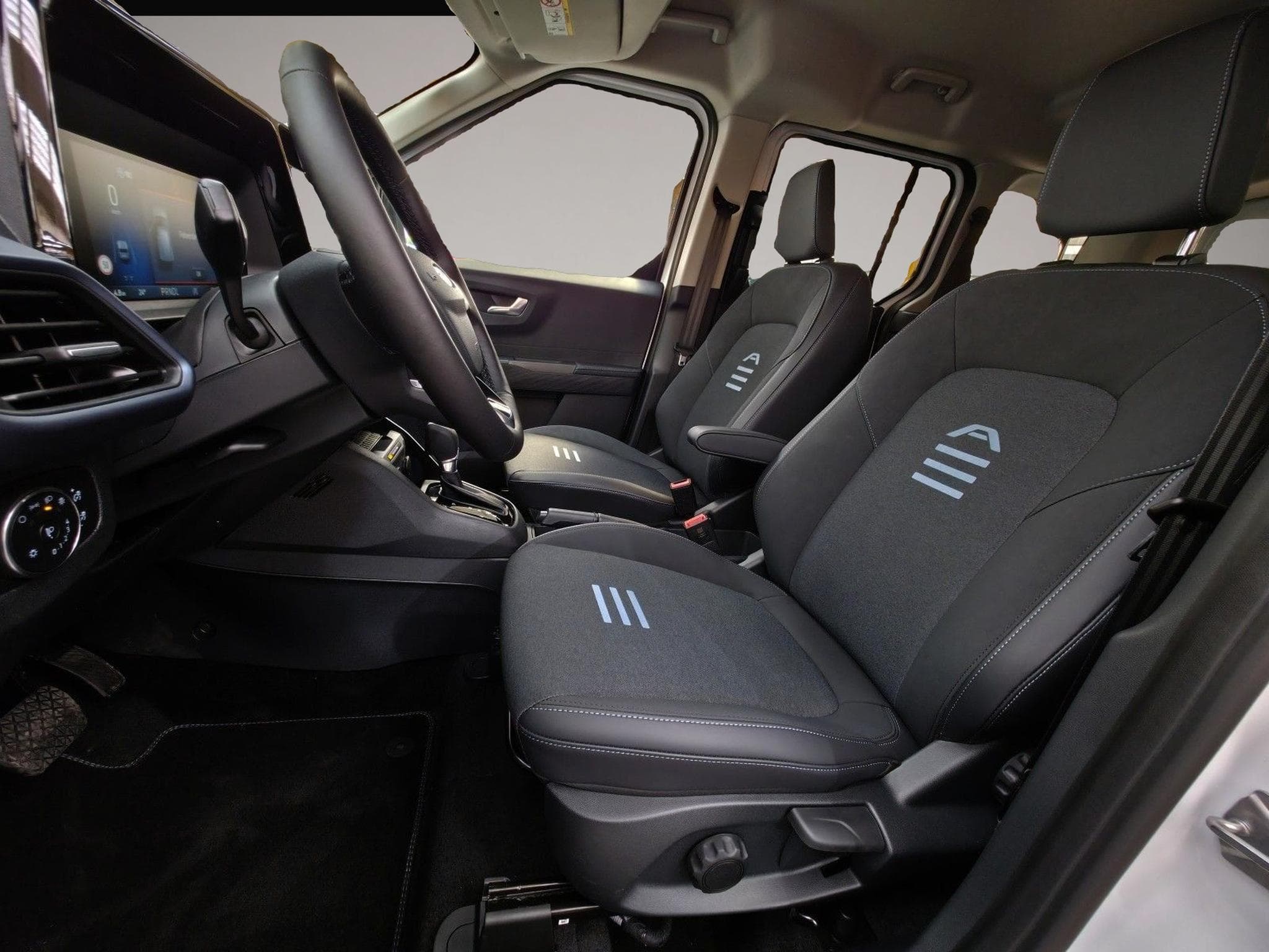 Ford Tourneo (2026) - Photo 4