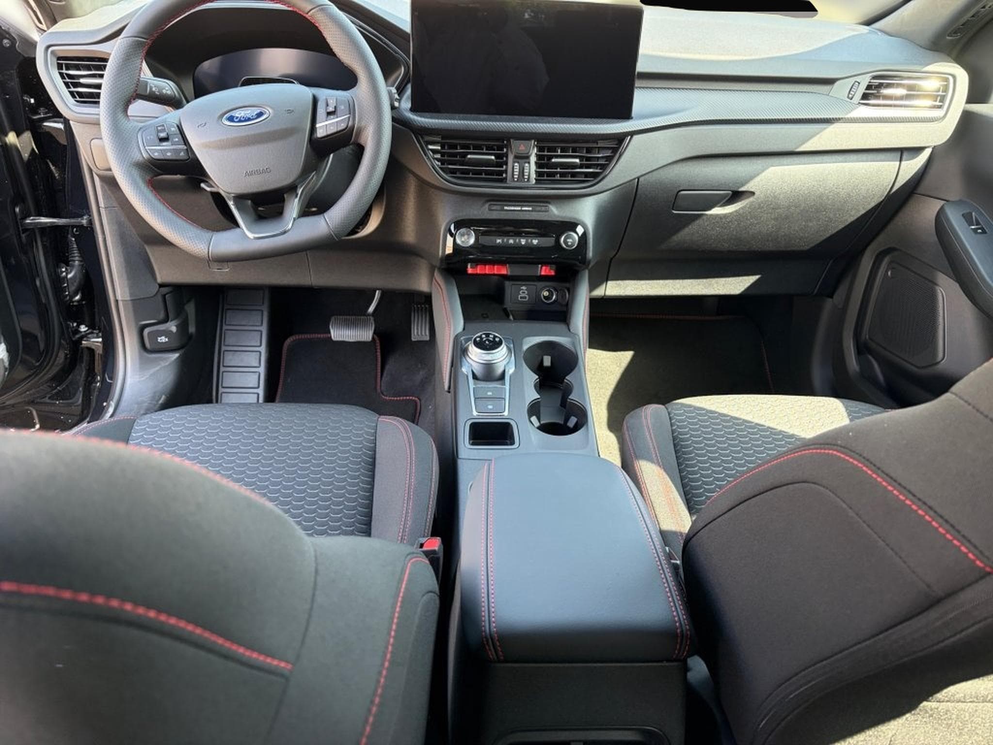 Ford Kuga (2026) - Photo 5