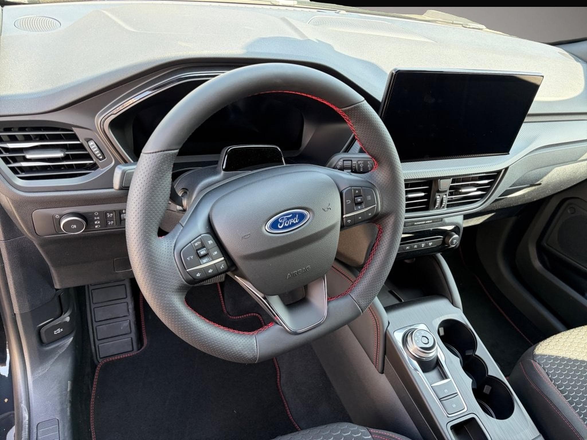 Ford Kuga (2026) - Photo 4