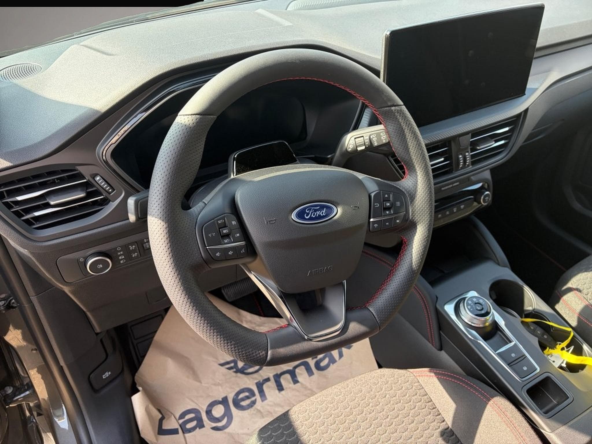 Ford Kuga (2026) - Photo 4