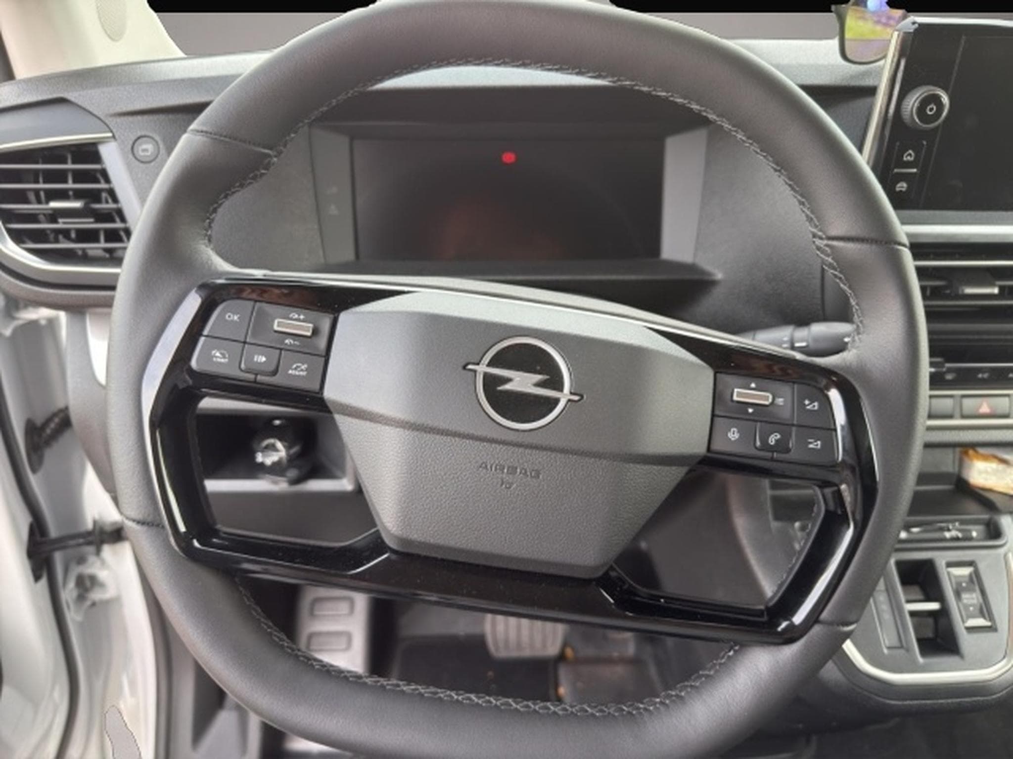 Opel Vivaro (2026) - Photo 8