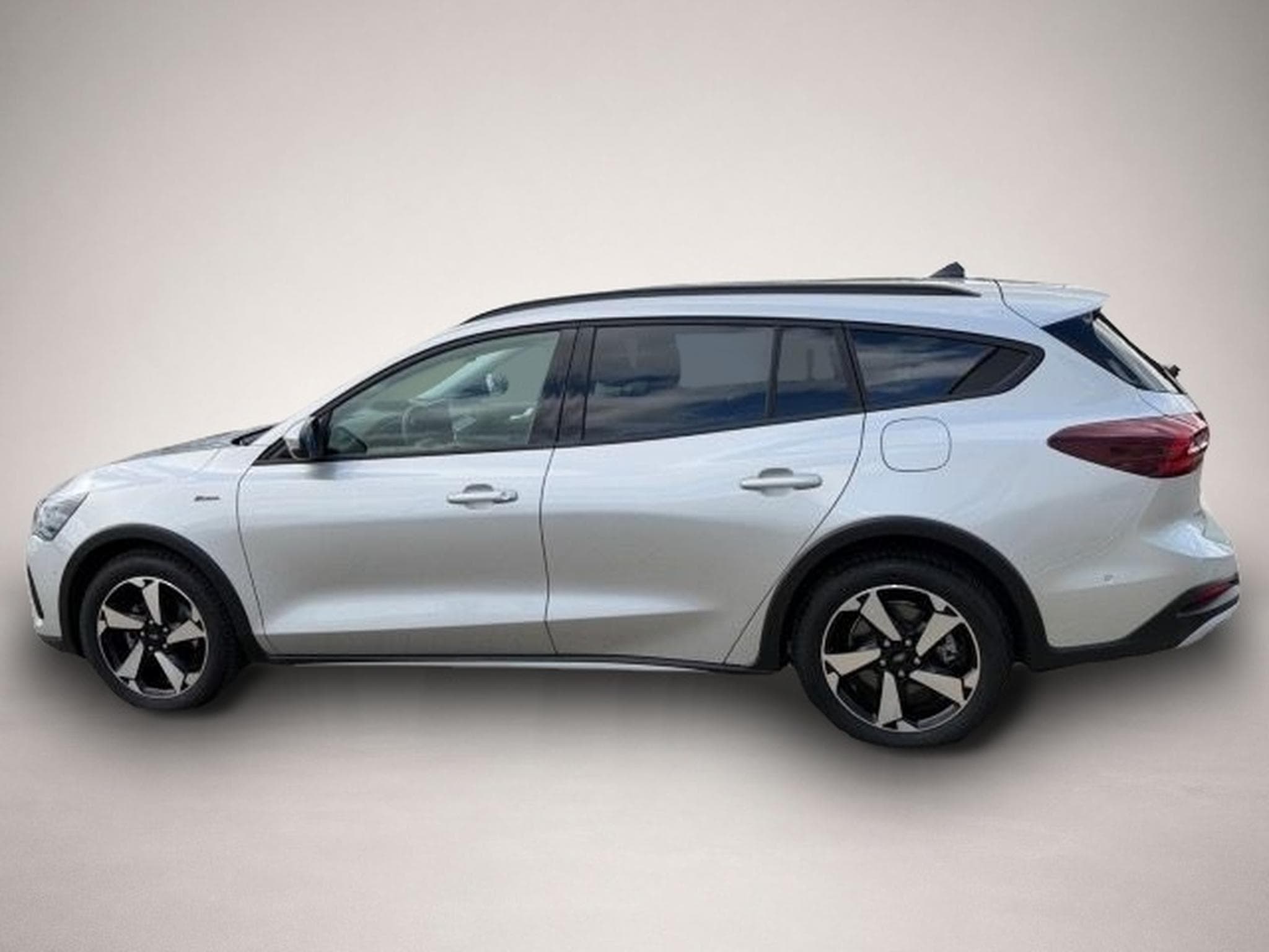 Ford Focus (2025) - Photo 2