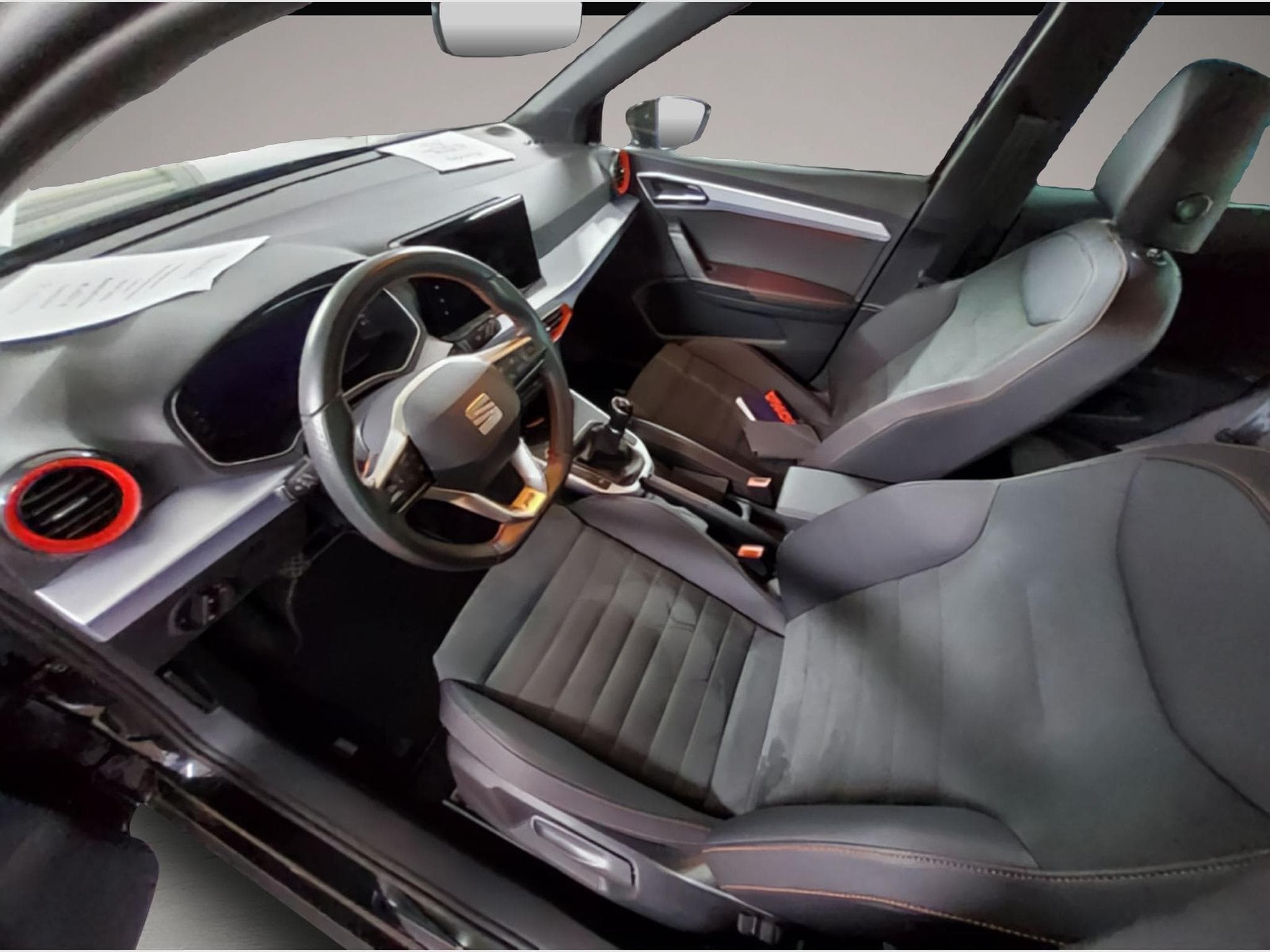 Seat Arona (2025) - Photo 3