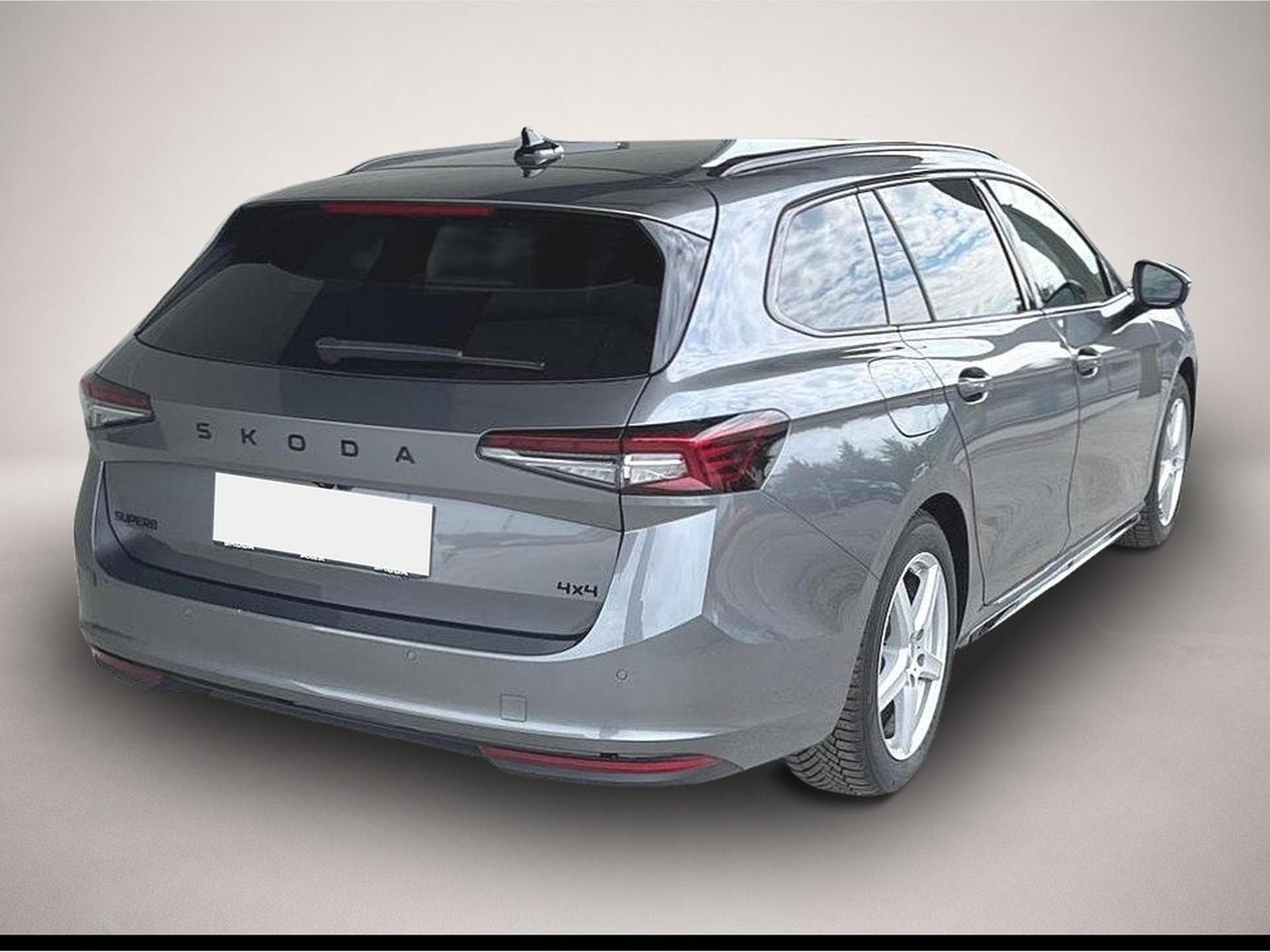 Skoda Superb (2025) - Photo 2