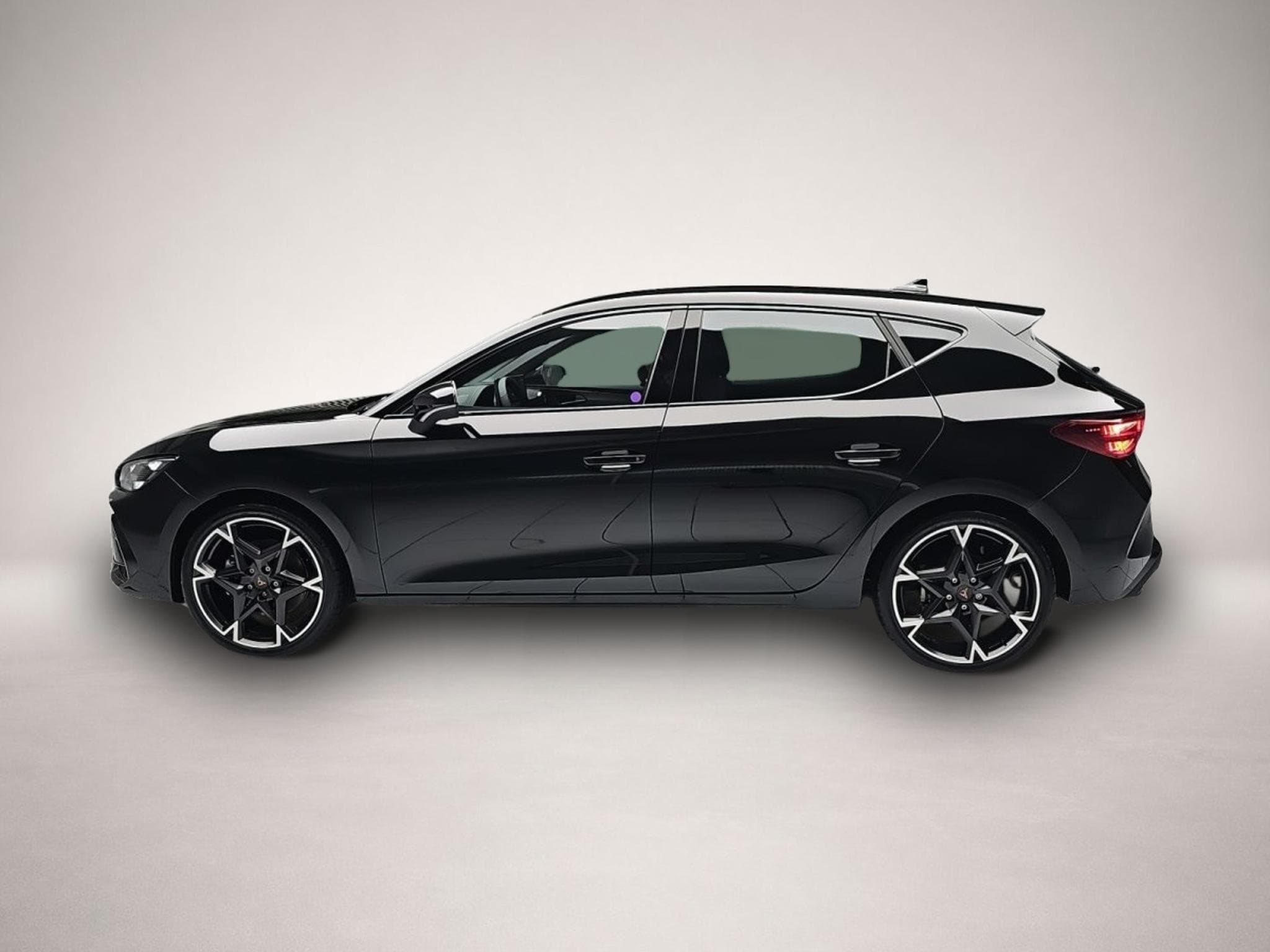 Cupra Leon (2025) - Photo 4
