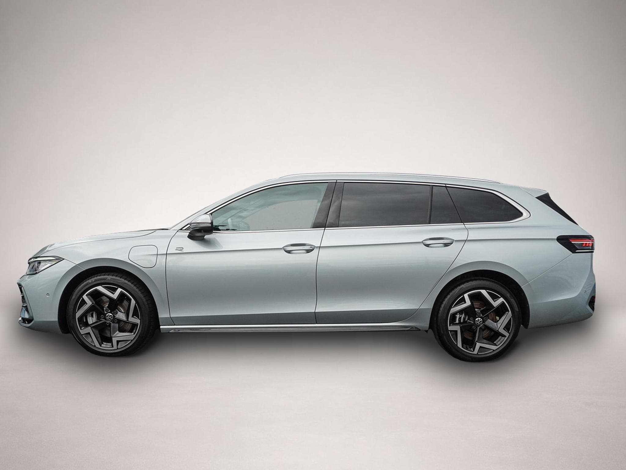 VW Passat (2025) - Foto 4
