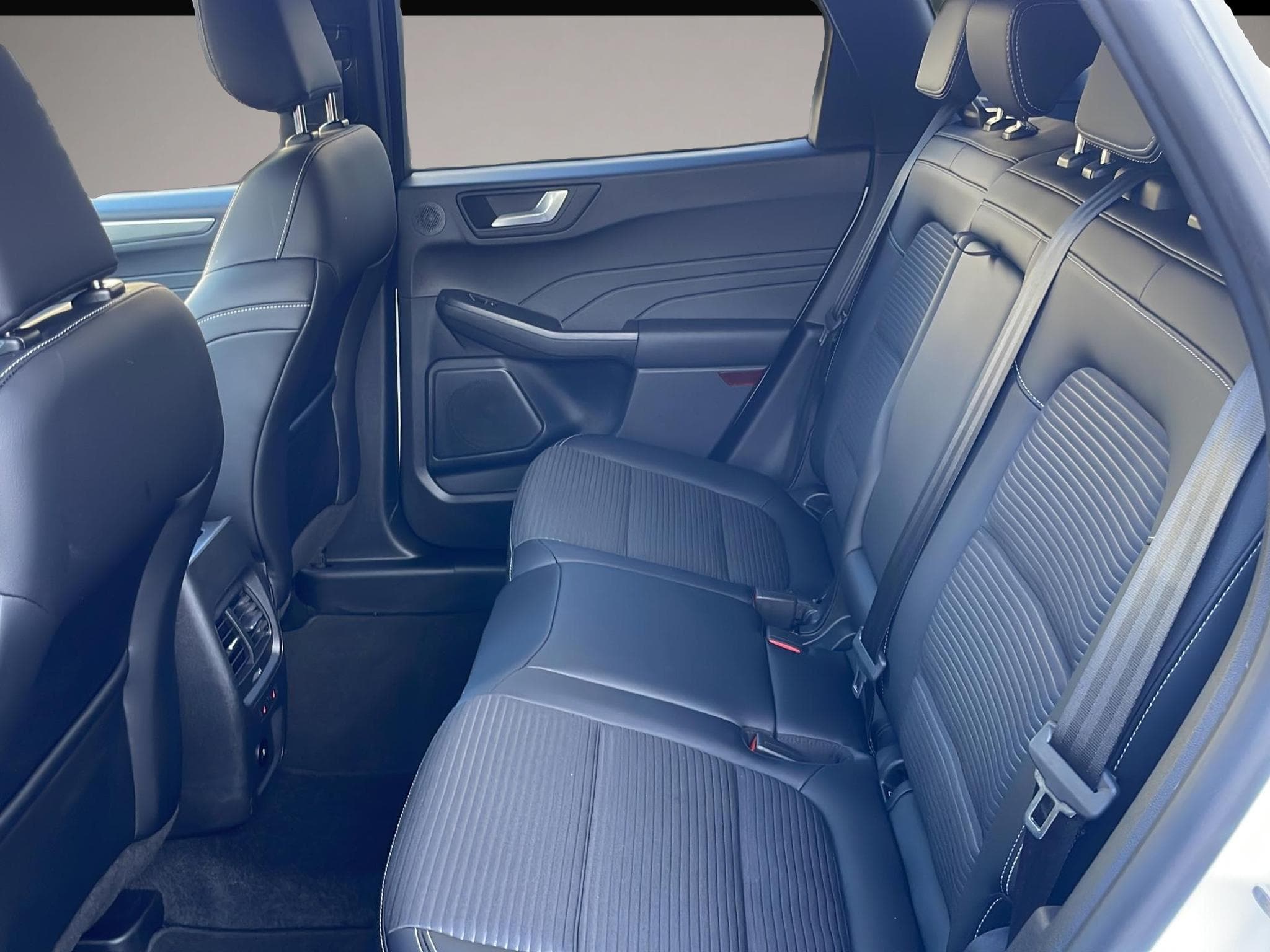 Ford Kuga (2026) - Foto 8