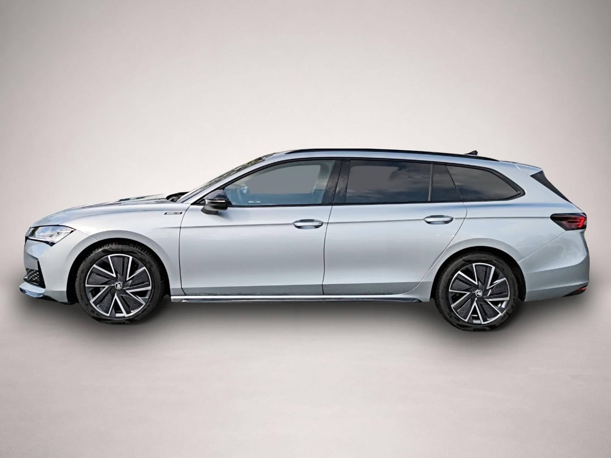 Skoda Superb (2025) - Photo 4